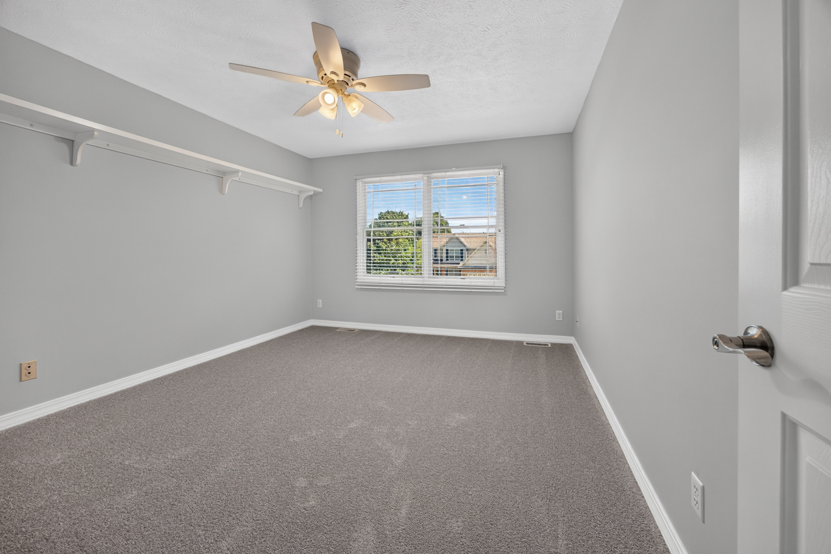 41 Pebblebrook Court Property Photo 40