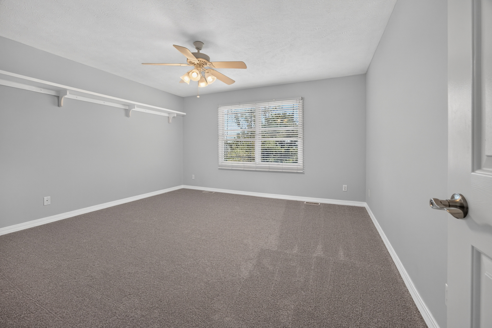 41 Pebblebrook Court Property Photo 44