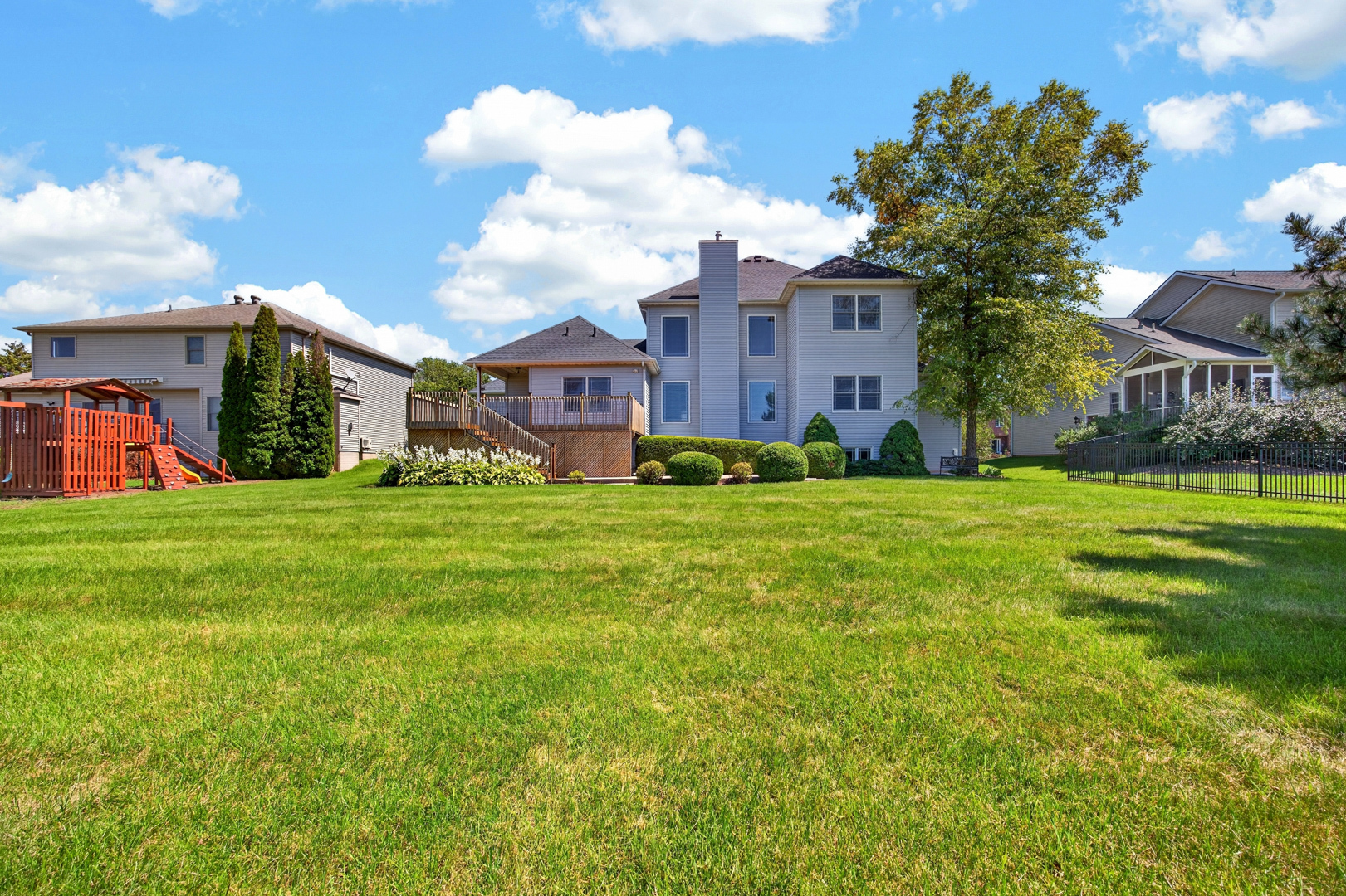 41 Pebblebrook Court Property Photo 63