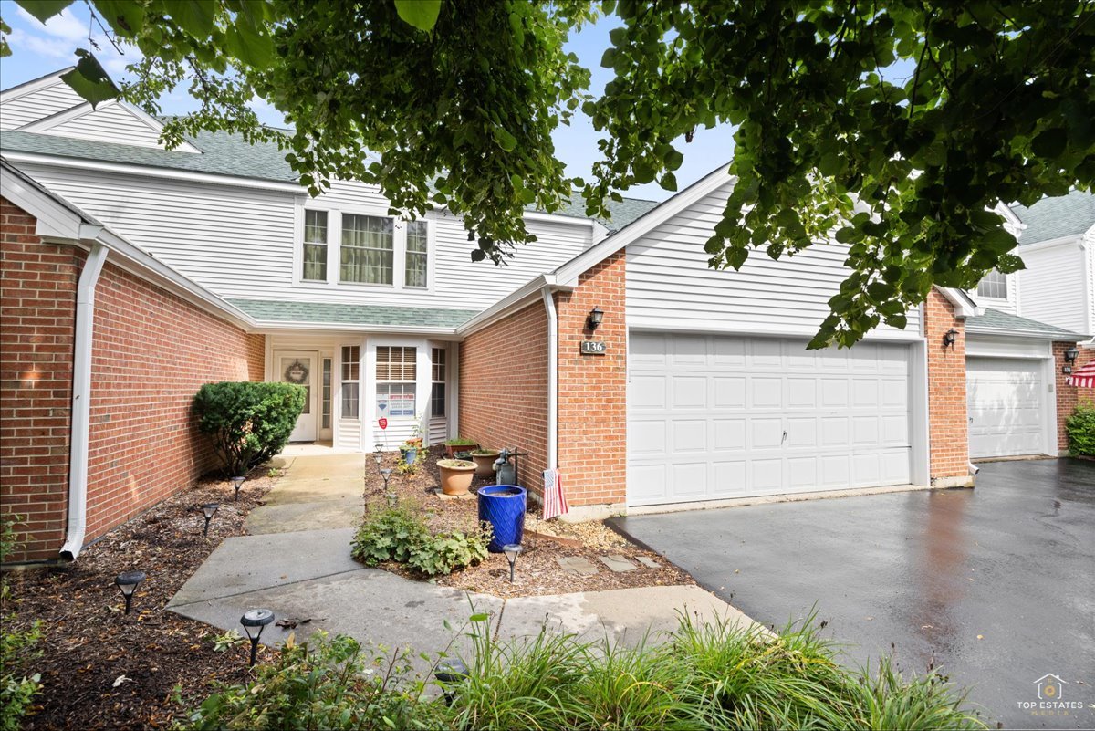 136 Hemstead Street Property Photo 1