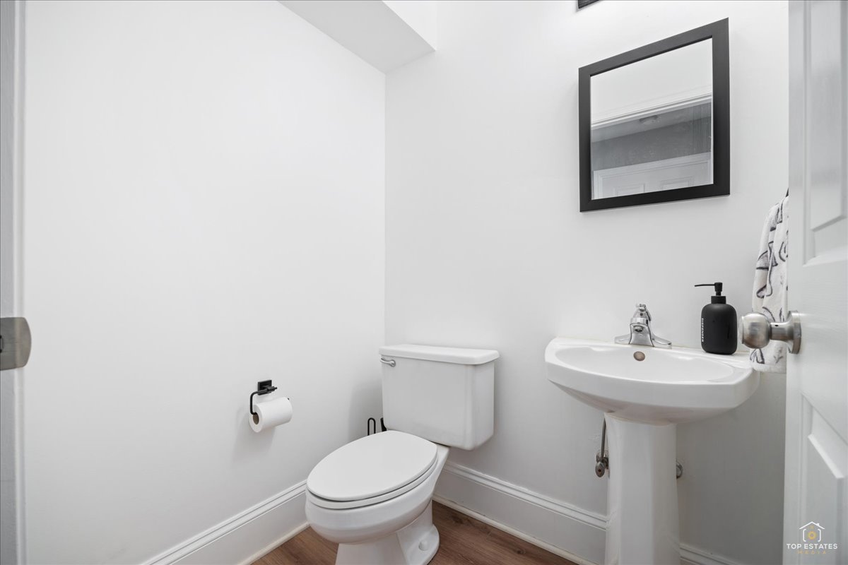 136 Hemstead Street Property Photo 15