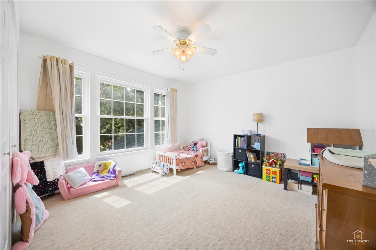 136 Hemstead Street Property Photo 23