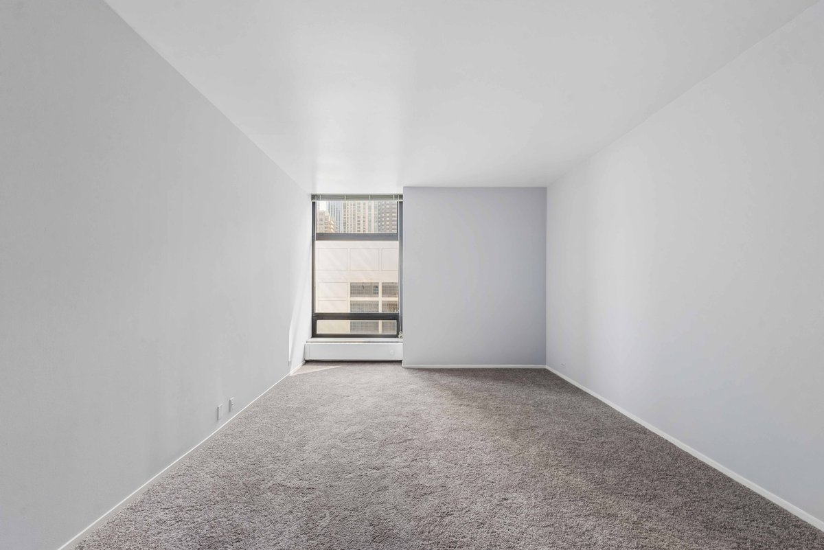 680 N Lake Shore Drive 1008 Property Photo 9