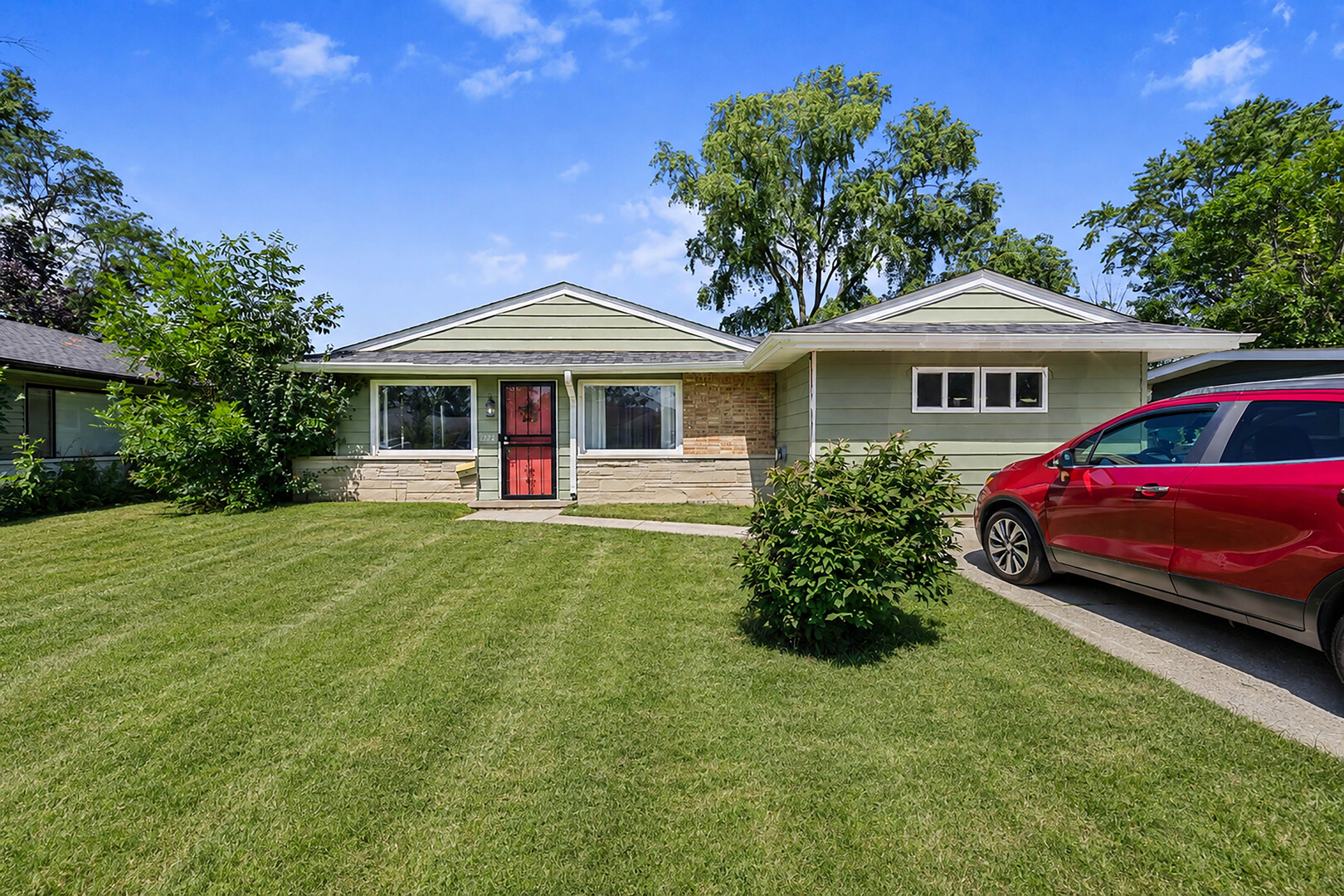 274 Rich Road Property Photo 2