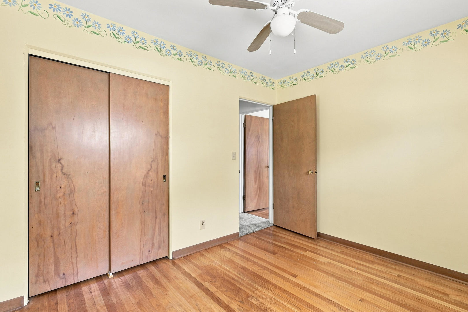 2420 N Sturdevant Street Property Photo 21