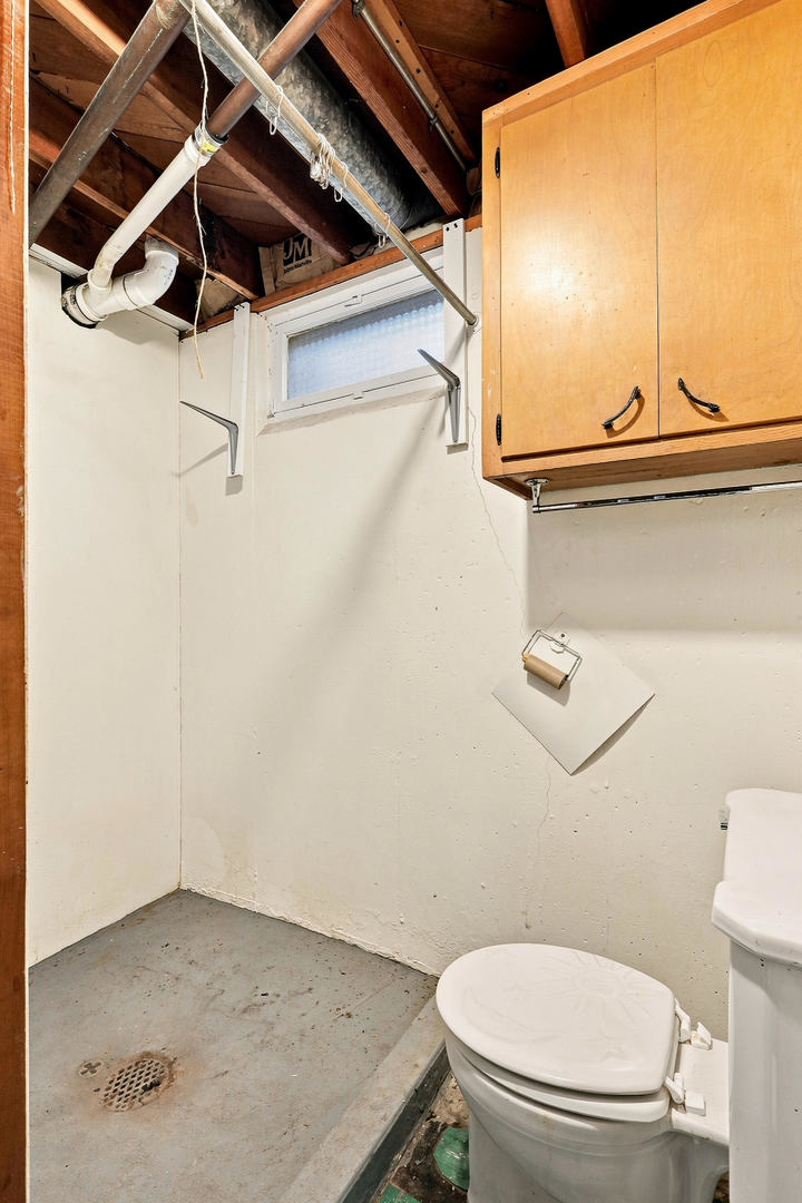 2420 N Sturdevant Street Property Photo 29