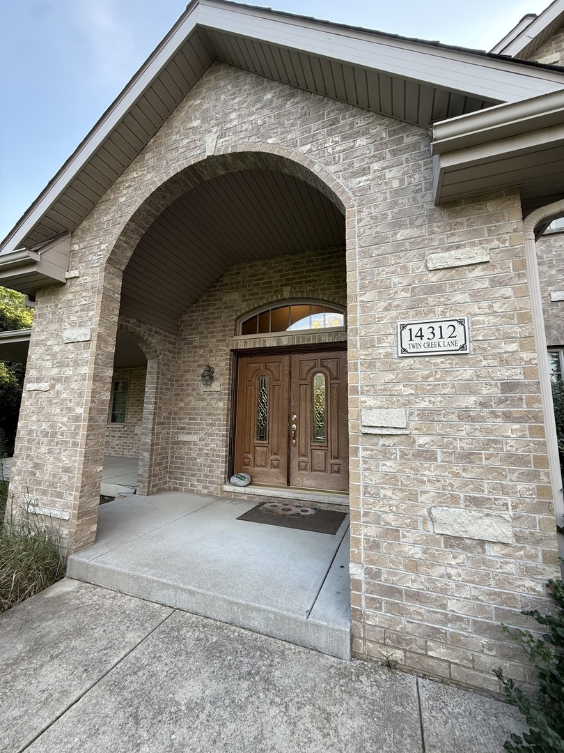 14312 Twin Creek Court Property Photo 2
