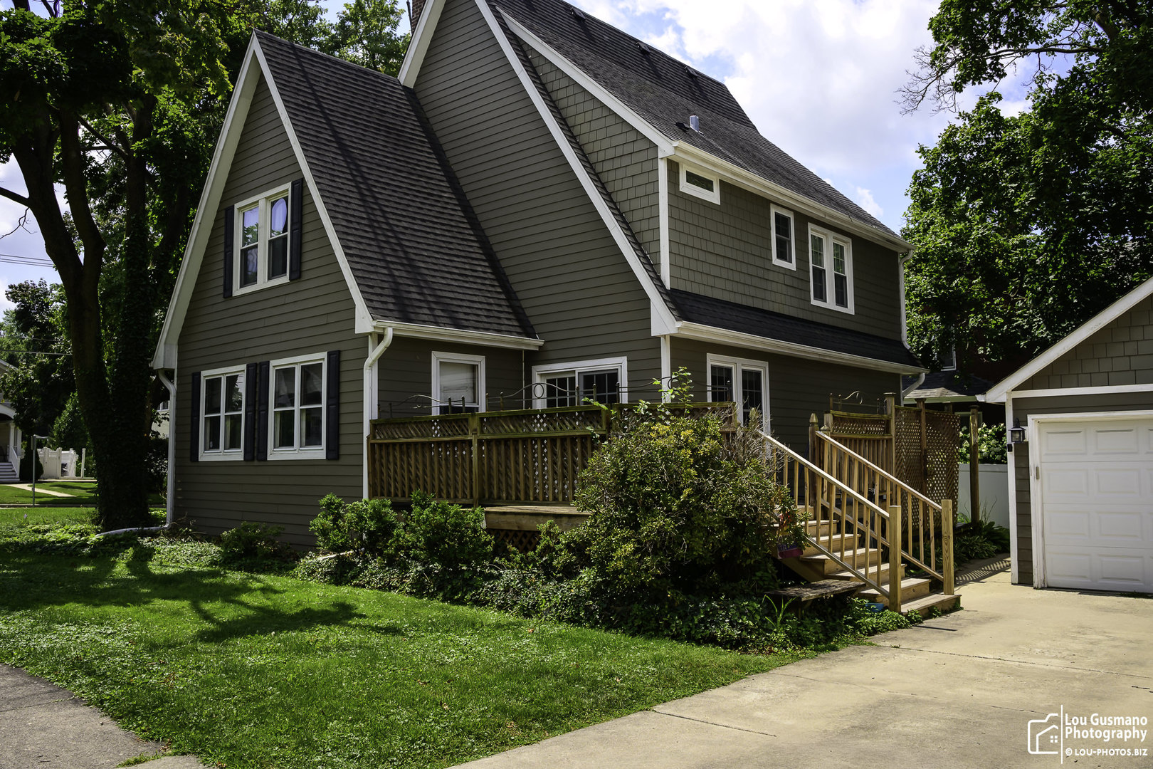 331 E Indiana Street Property Photo 4