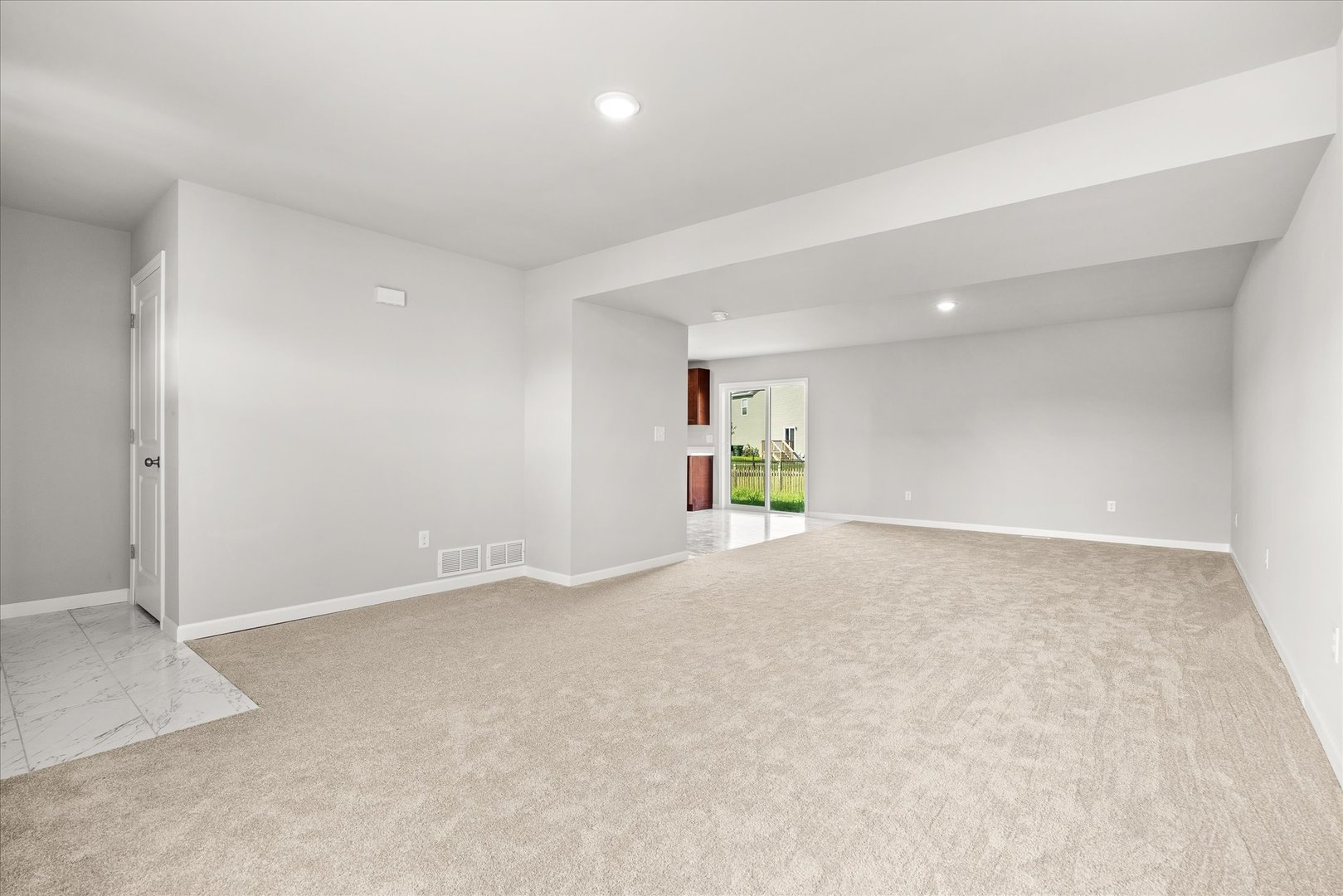 828 Blackhawk Drive Property Photo 10