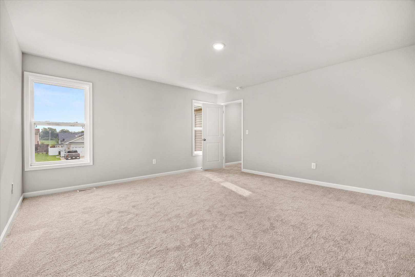 828 Blackhawk Drive Property Photo 15