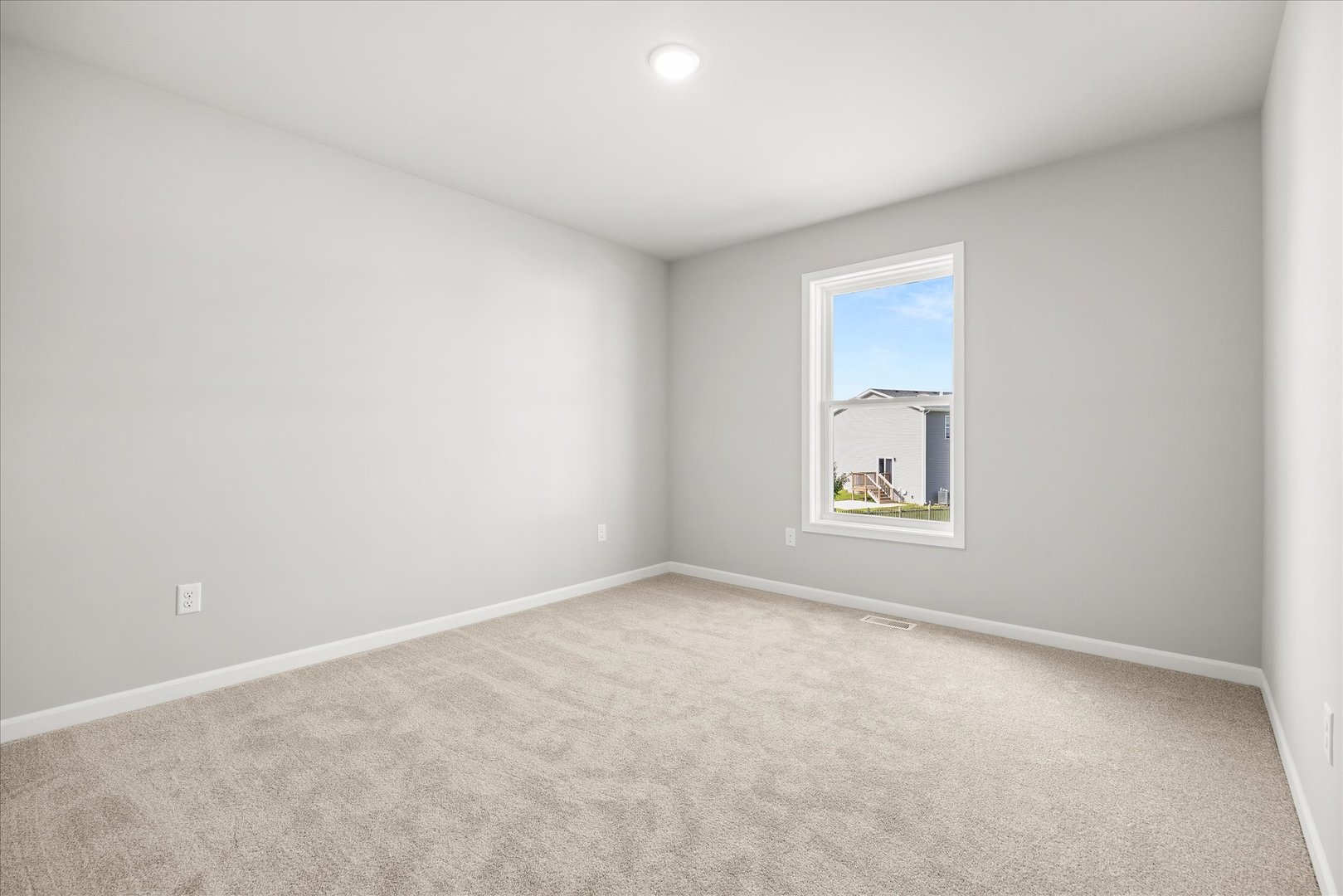 828 Blackhawk Drive Property Photo 18