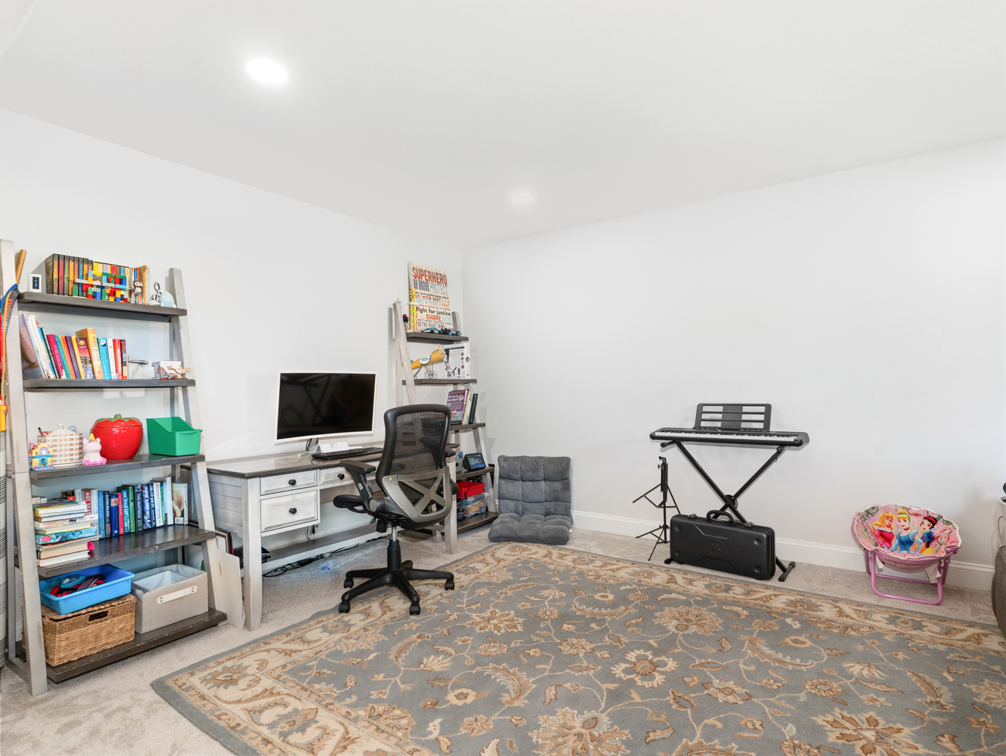 204 Rosedale Court Property Photo 13