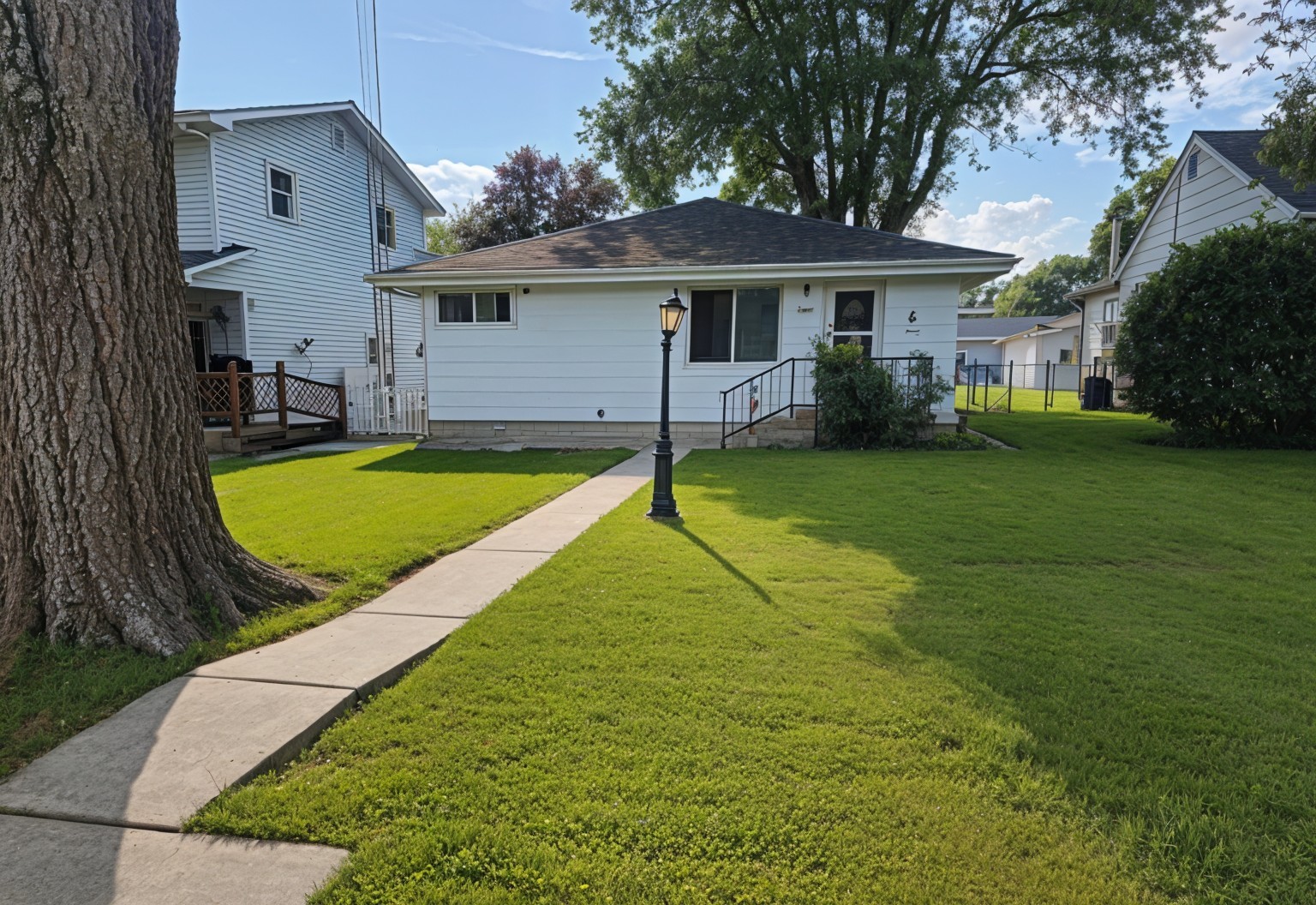 233 S Randolph Avenue Property Photo 1