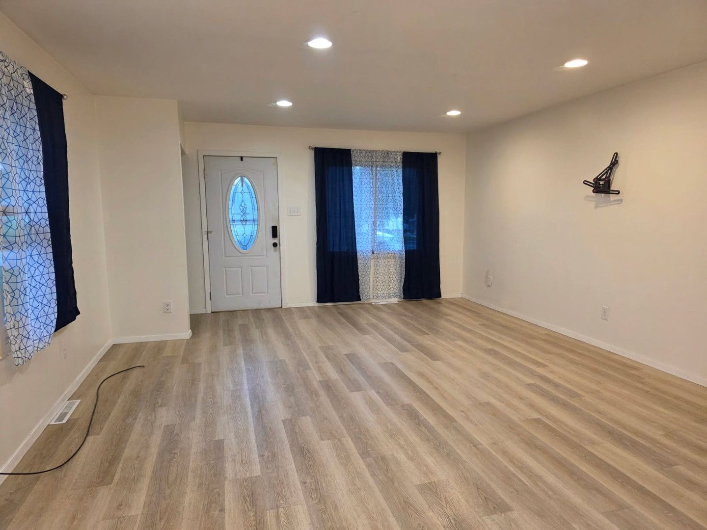 233 S Randolph Avenue Property Photo 2