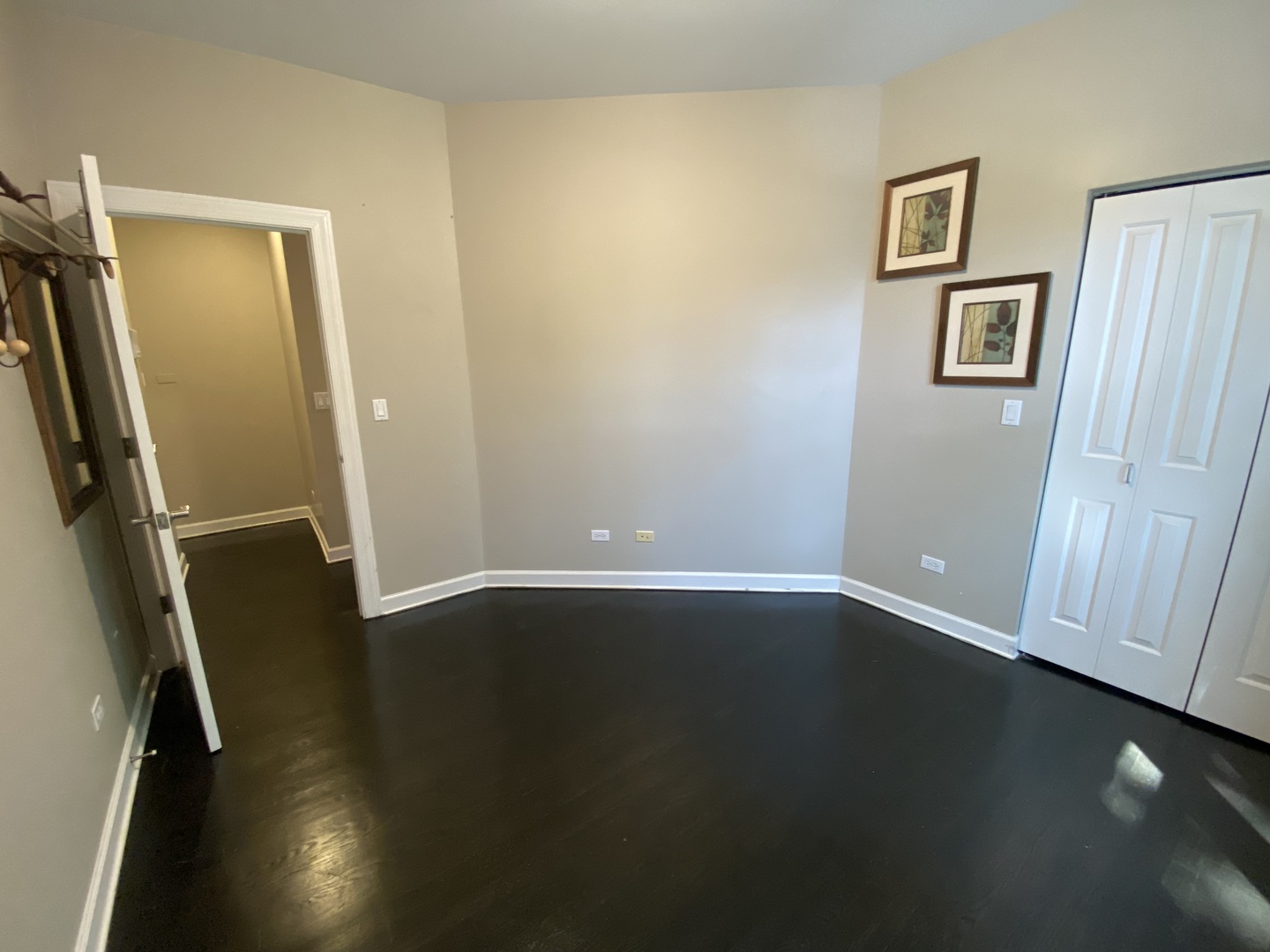 1900 W Byron Street 2 Property Photo 10