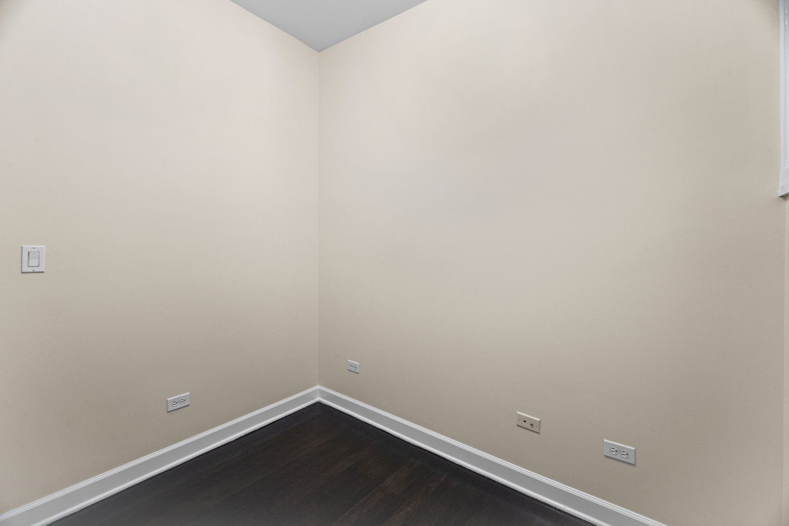 1900 W Byron Street 2 Property Photo 14