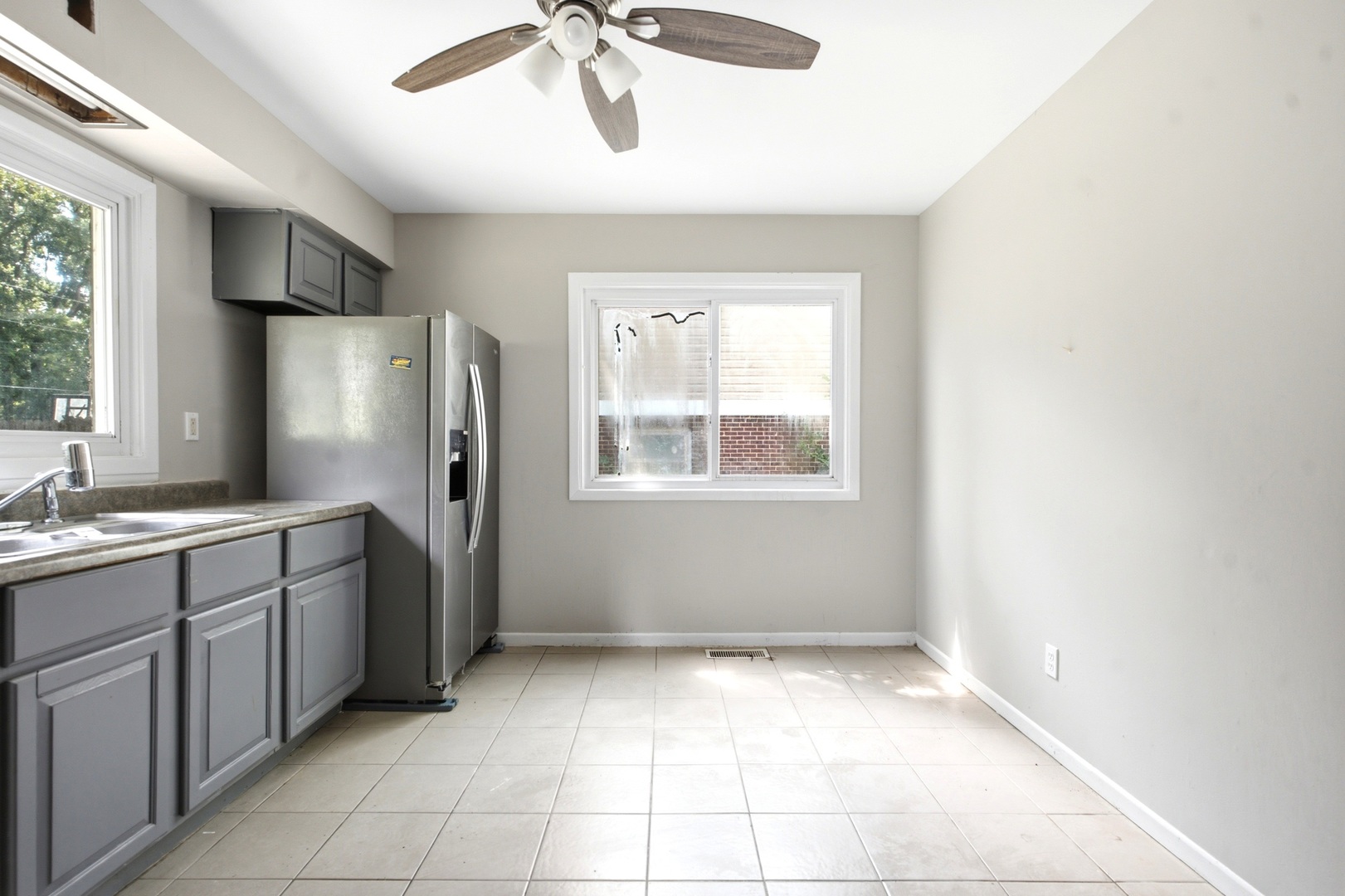 703 Circle Drive Property Photo 9