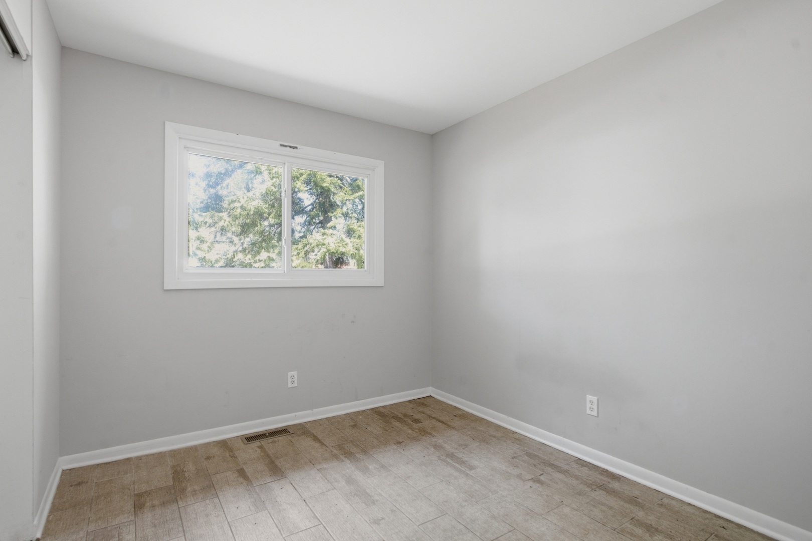 703 Circle Drive Property Photo 11