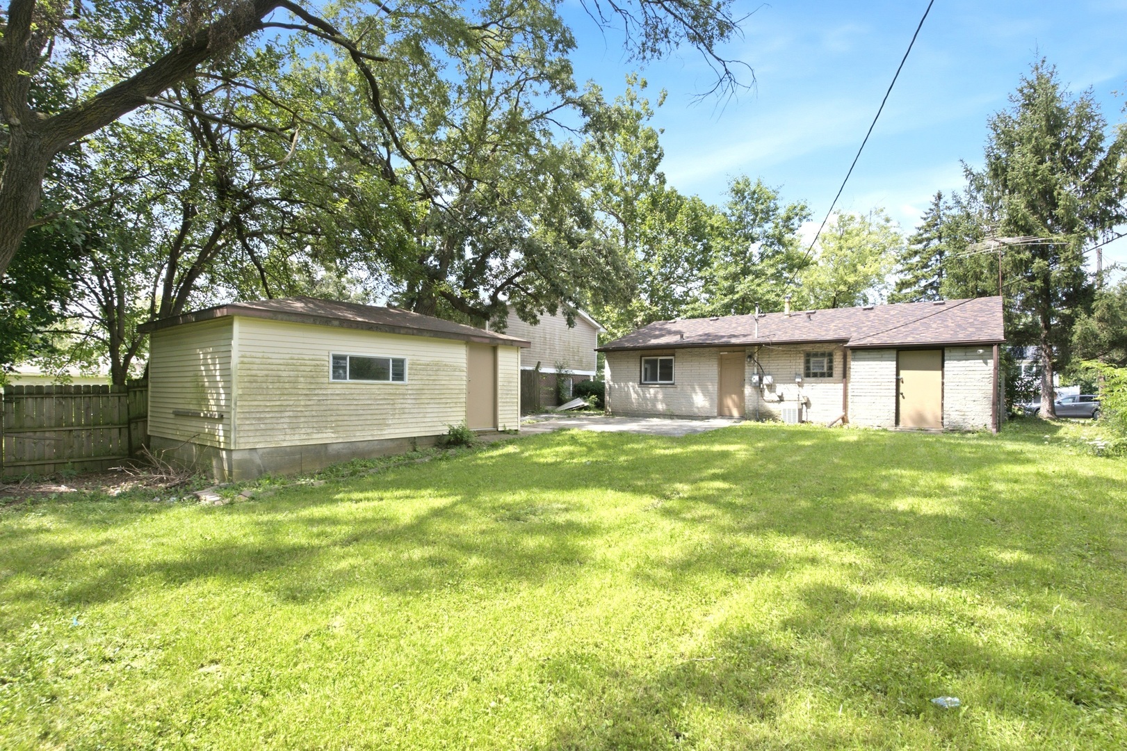 703 Circle Drive Property Photo 14