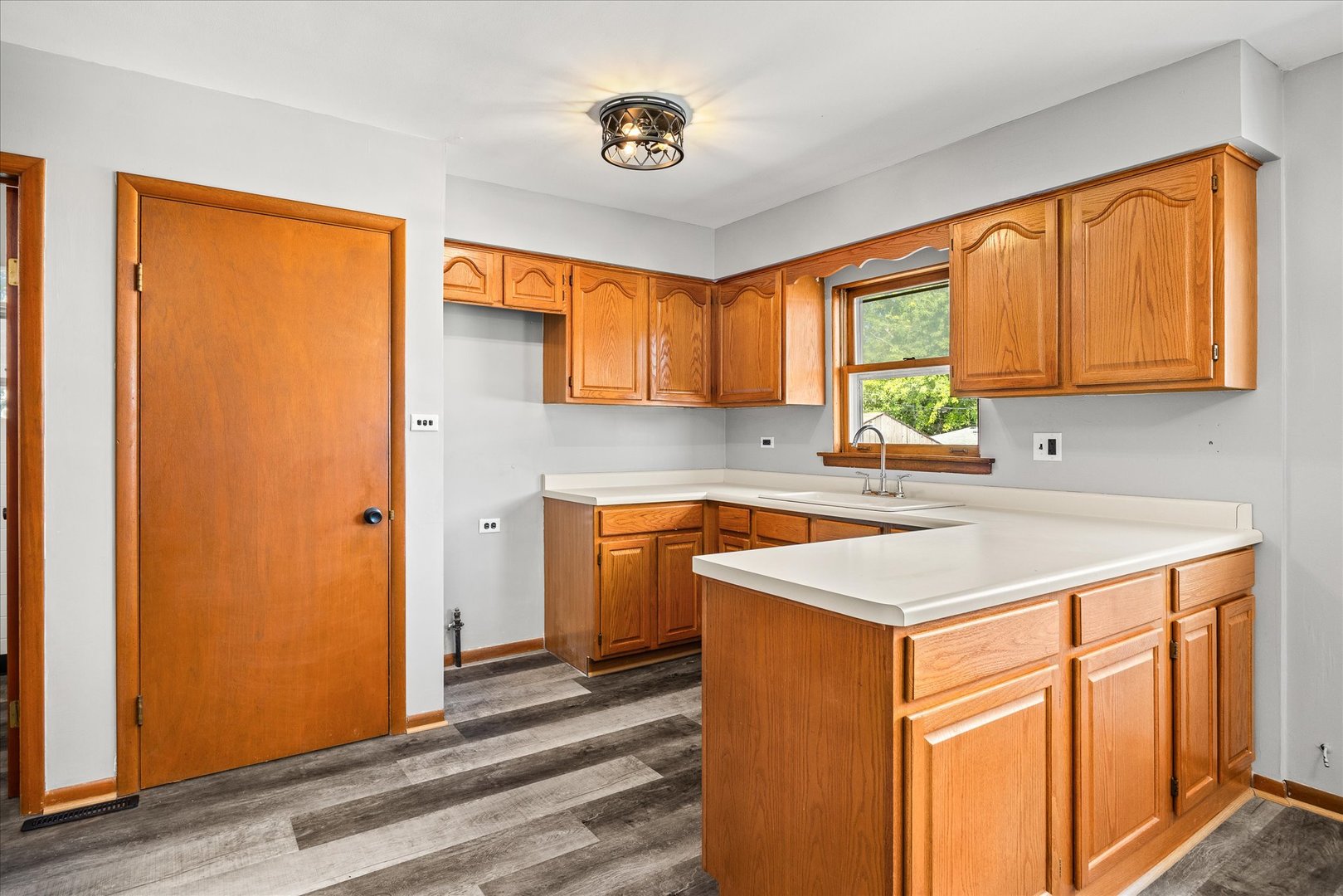 4312 Prairie Avenue Property Photo 18