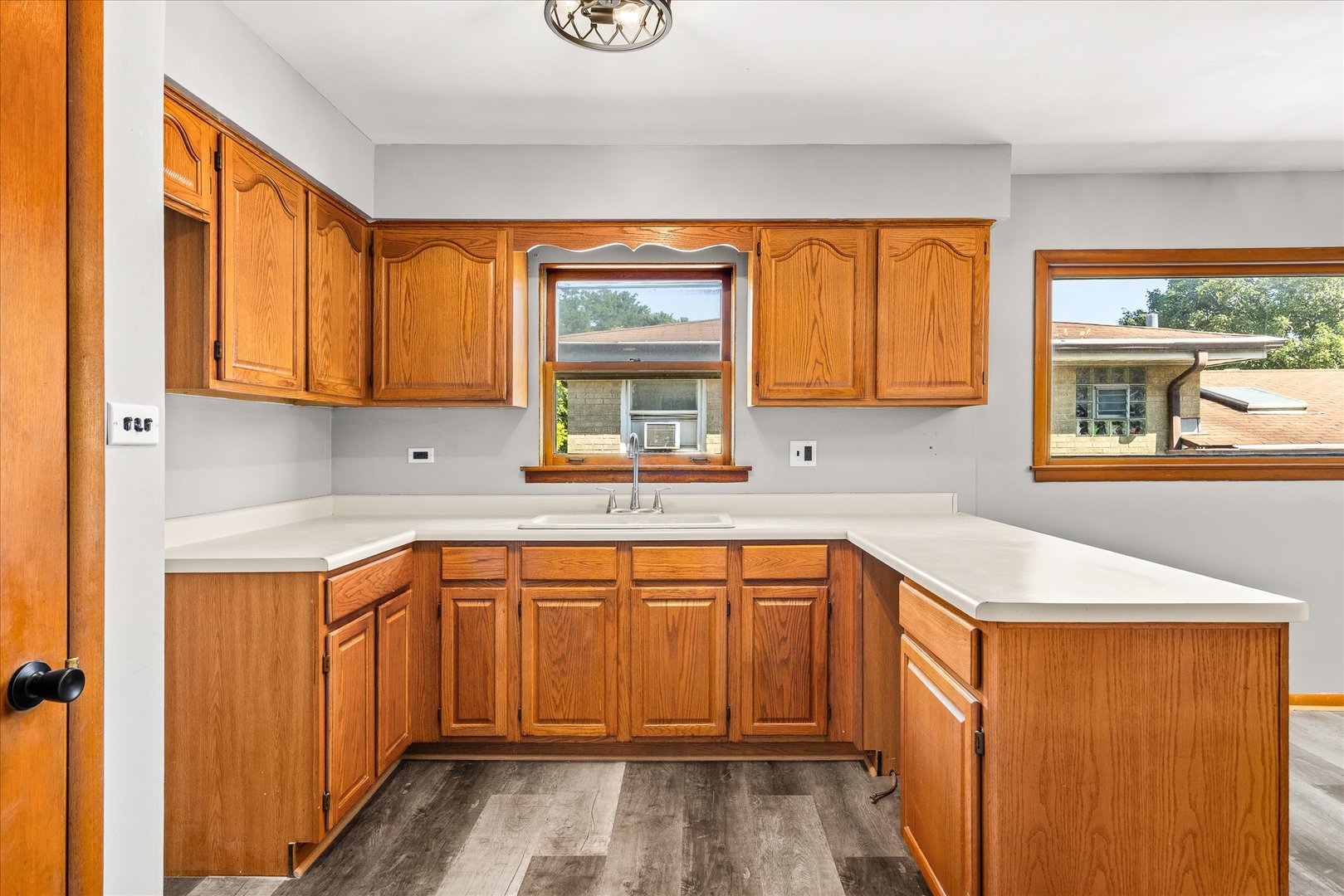 4312 Prairie Avenue Property Photo 19