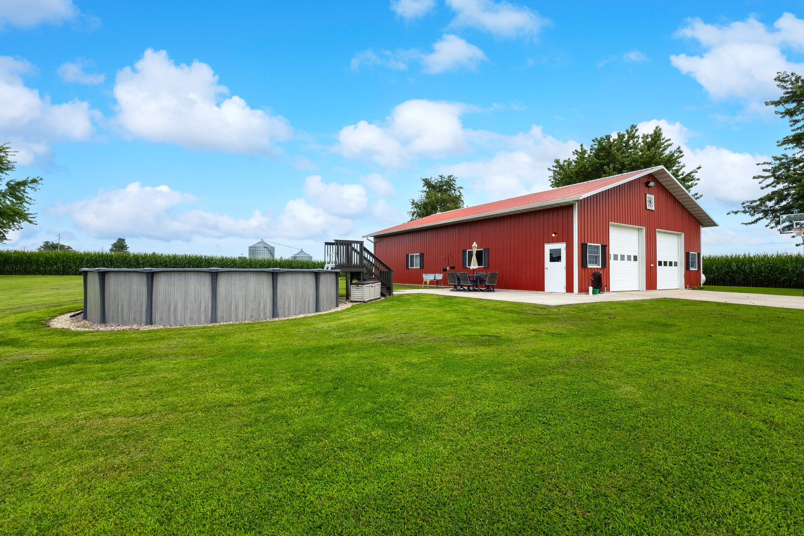 8958 Il Hwy 82 Property Photo 6