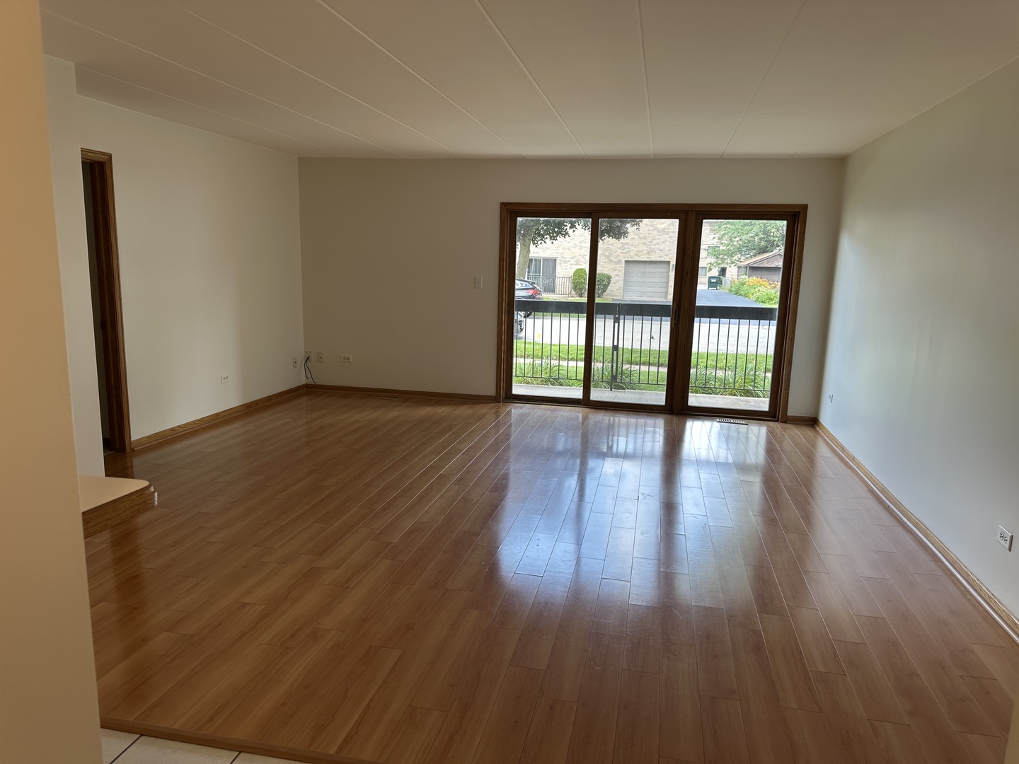 9529 Minnick Avenue 1s Property Photo 5