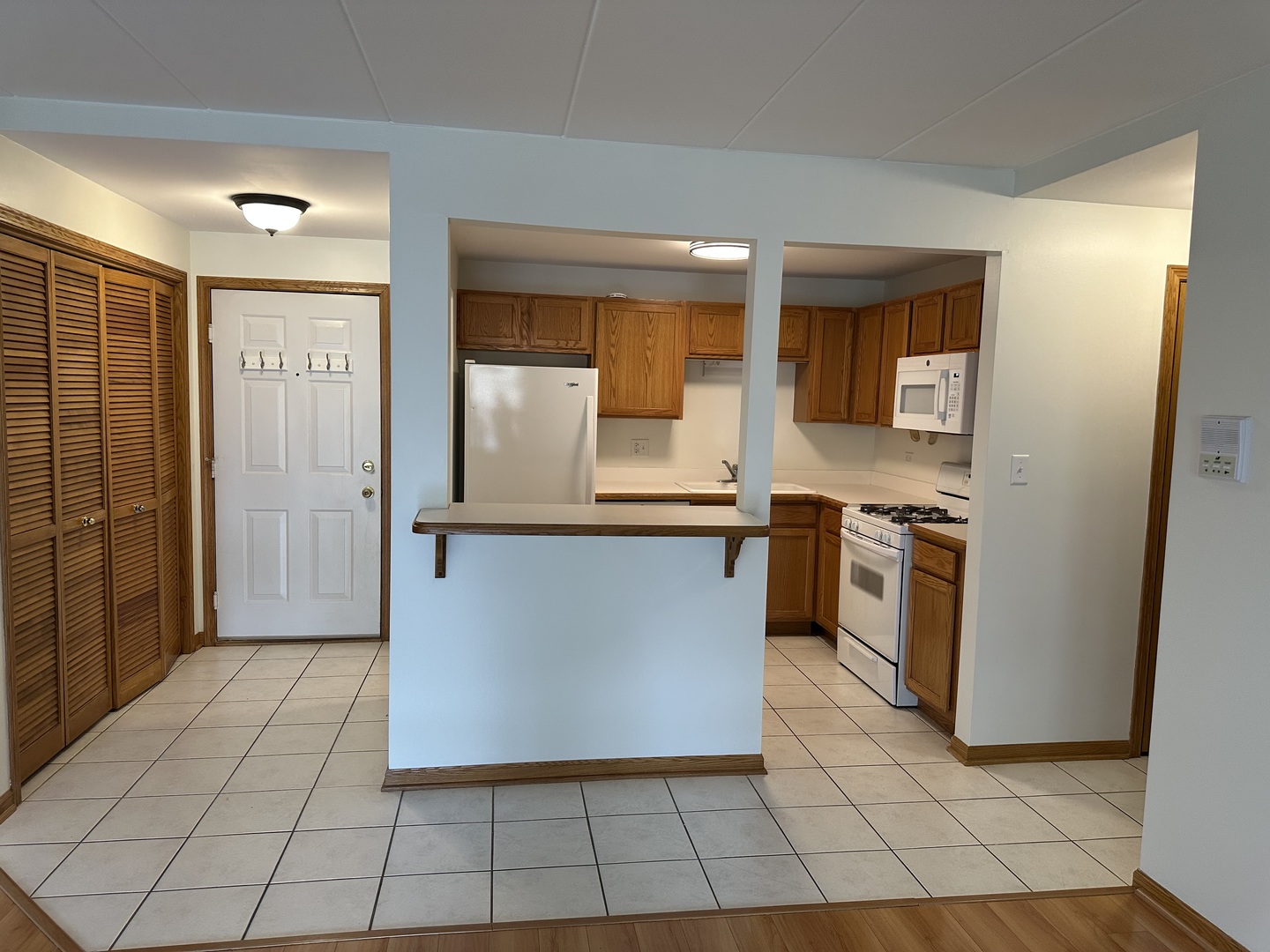9529 Minnick Avenue 1s Property Photo 6