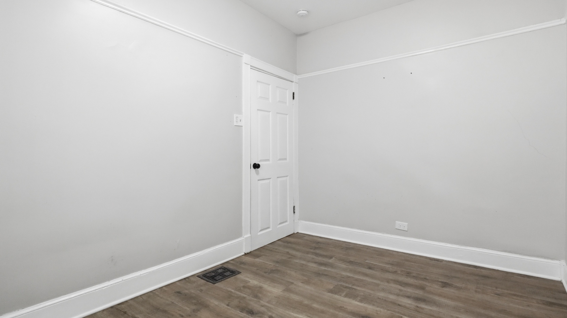 808 S 15th Avenue Property Photo 25