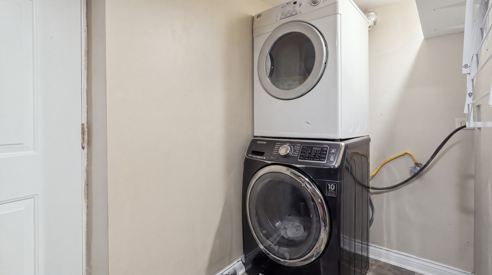 808 S 15th Avenue Property Photo 33