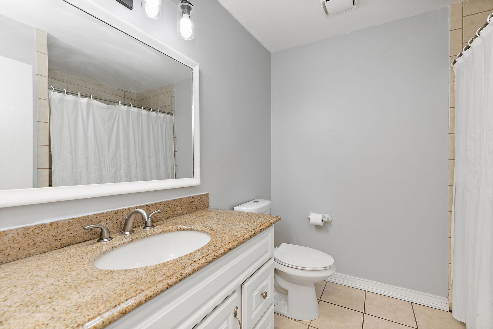 2352 South Street D Property Photo 13