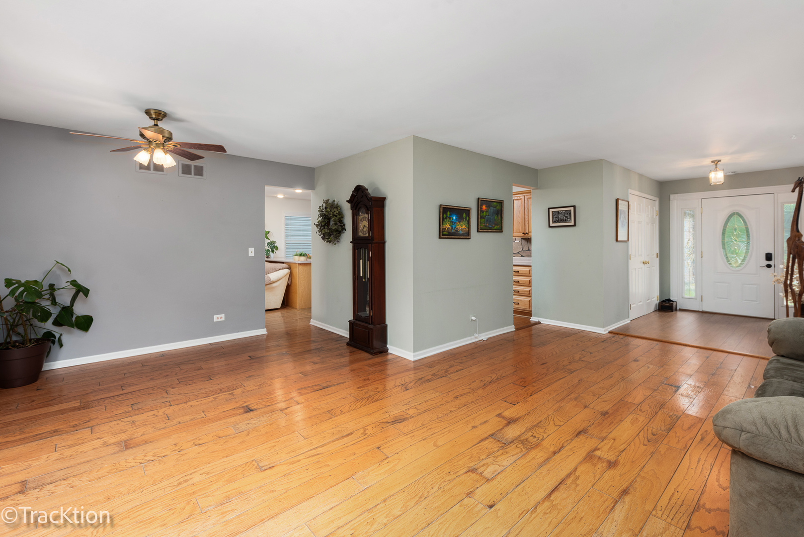 743 Franklin Street Property Photo 8