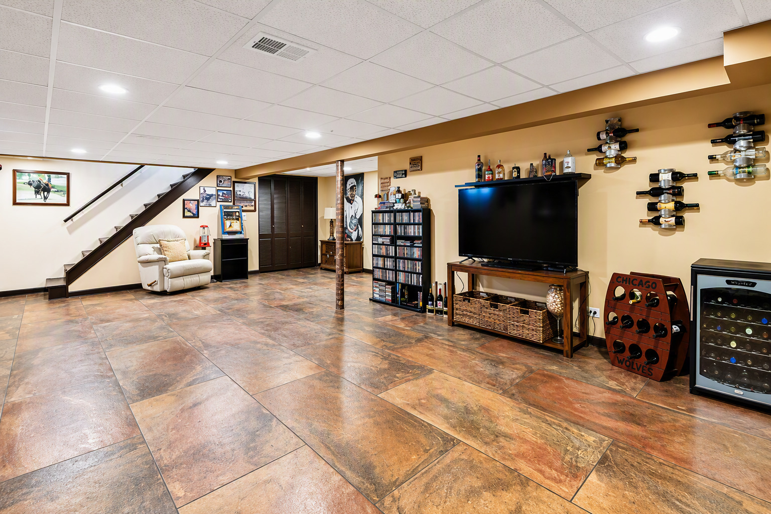 743 Franklin Street Property Photo 18