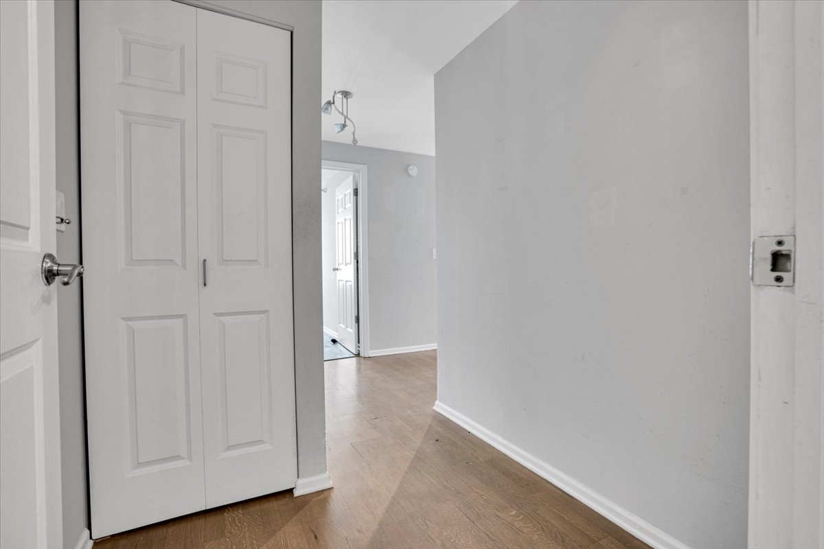345 N La Salle Drive 3604 Property Photo 10