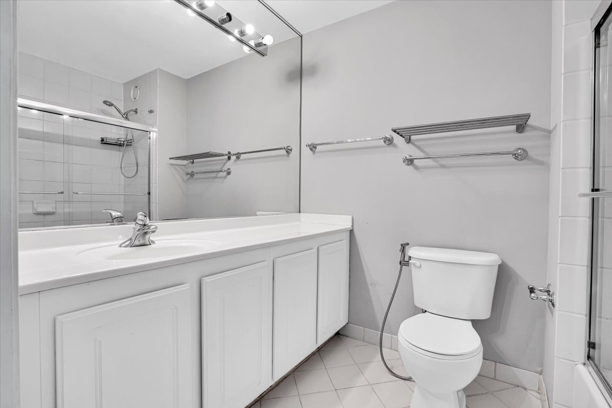 345 N La Salle Drive 3604 Property Photo 29