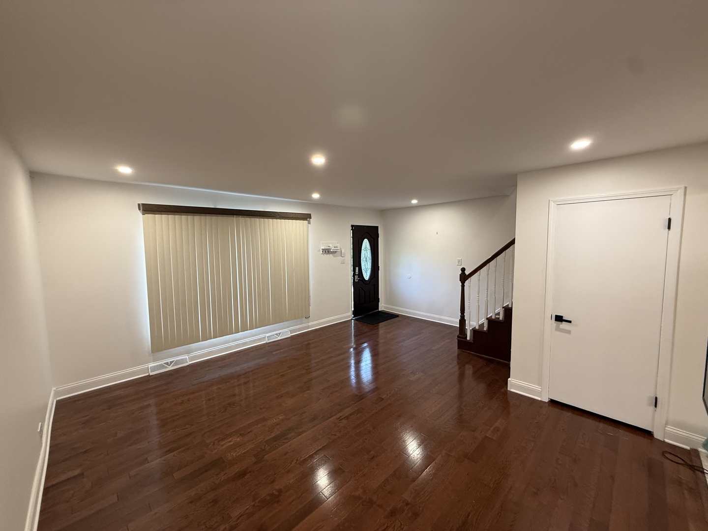 20 N Albert Street Property Photo 3