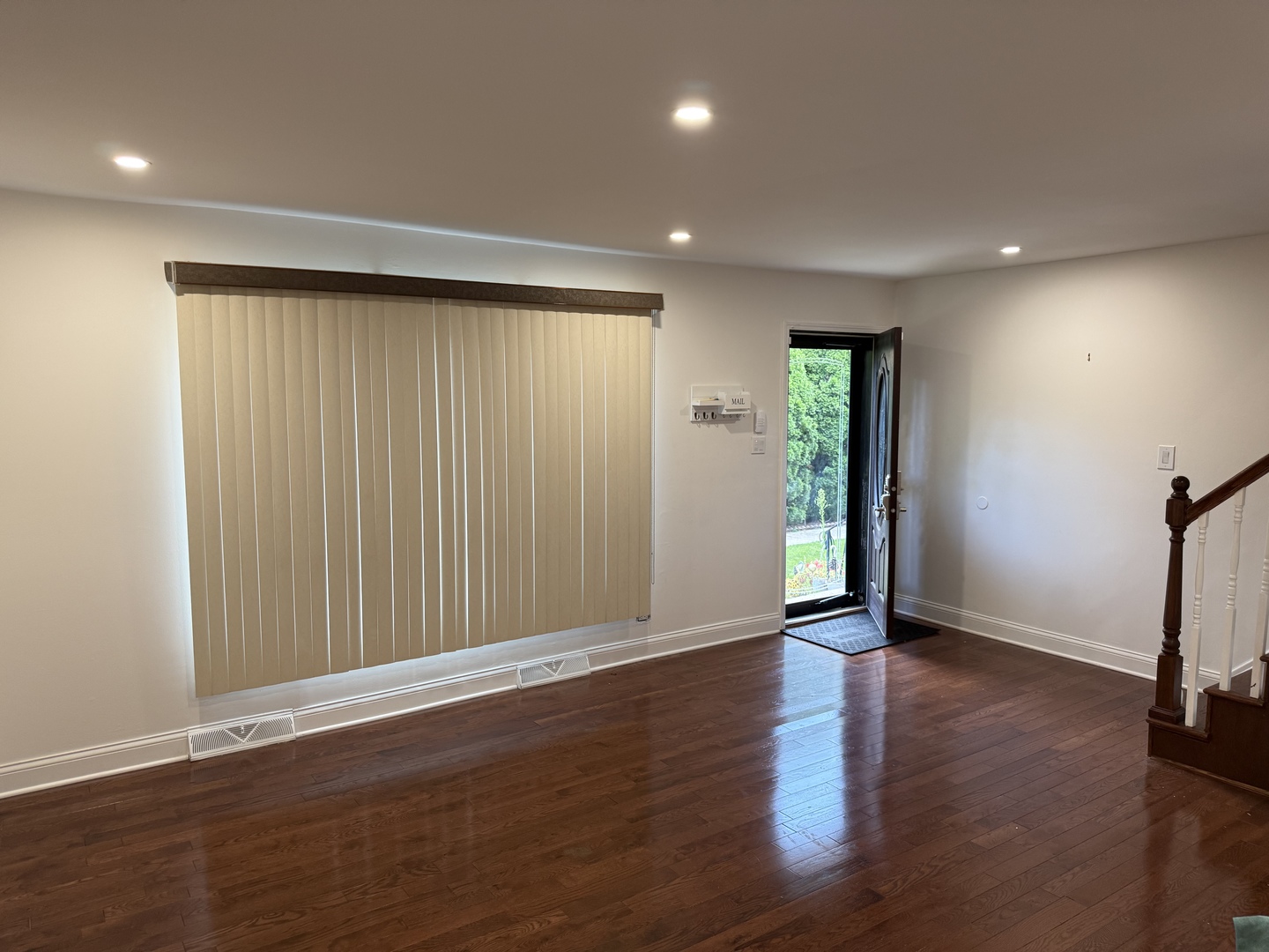 20 N Albert Street Property Photo 4