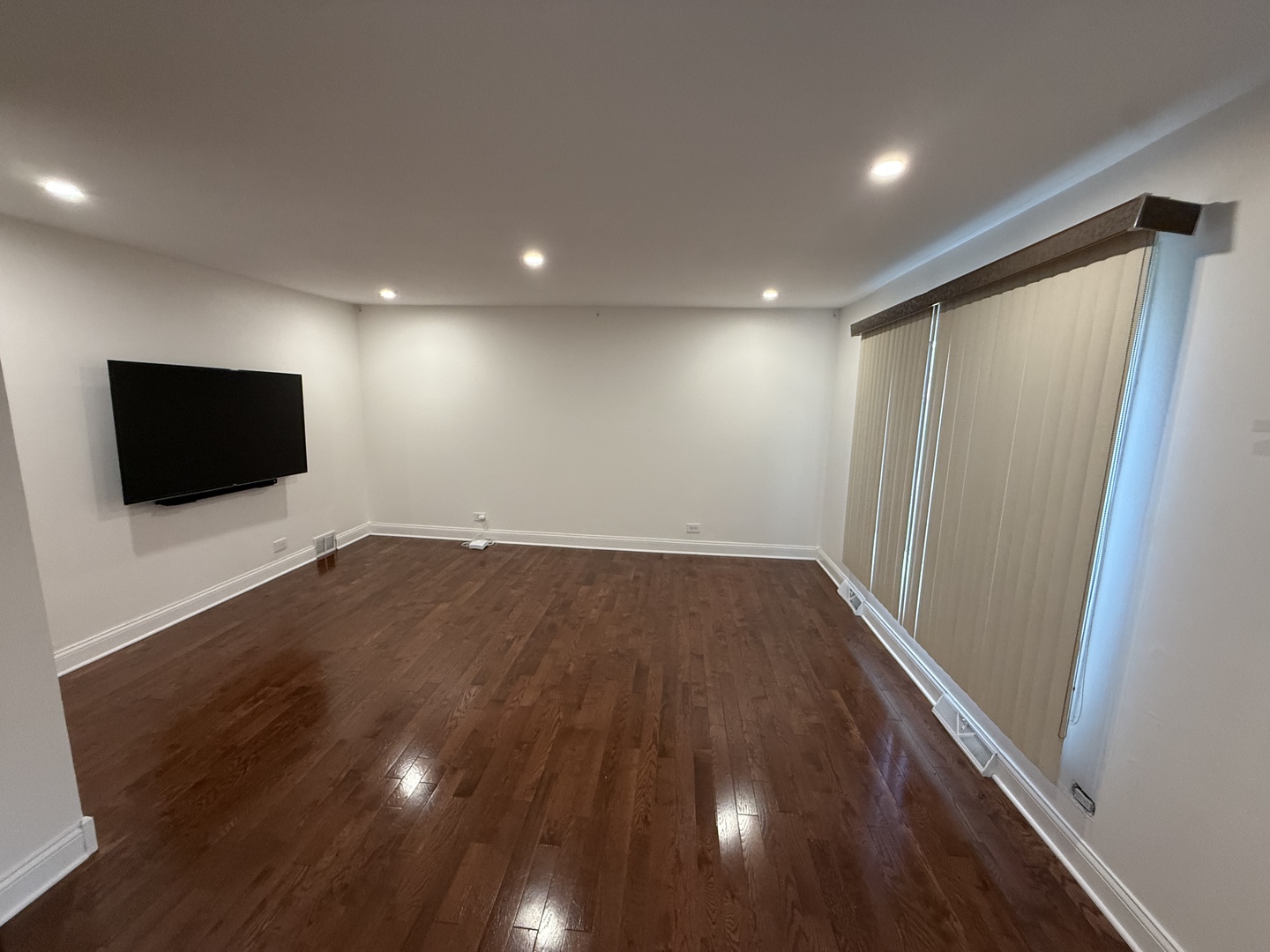 20 N Albert Street Property Photo 5