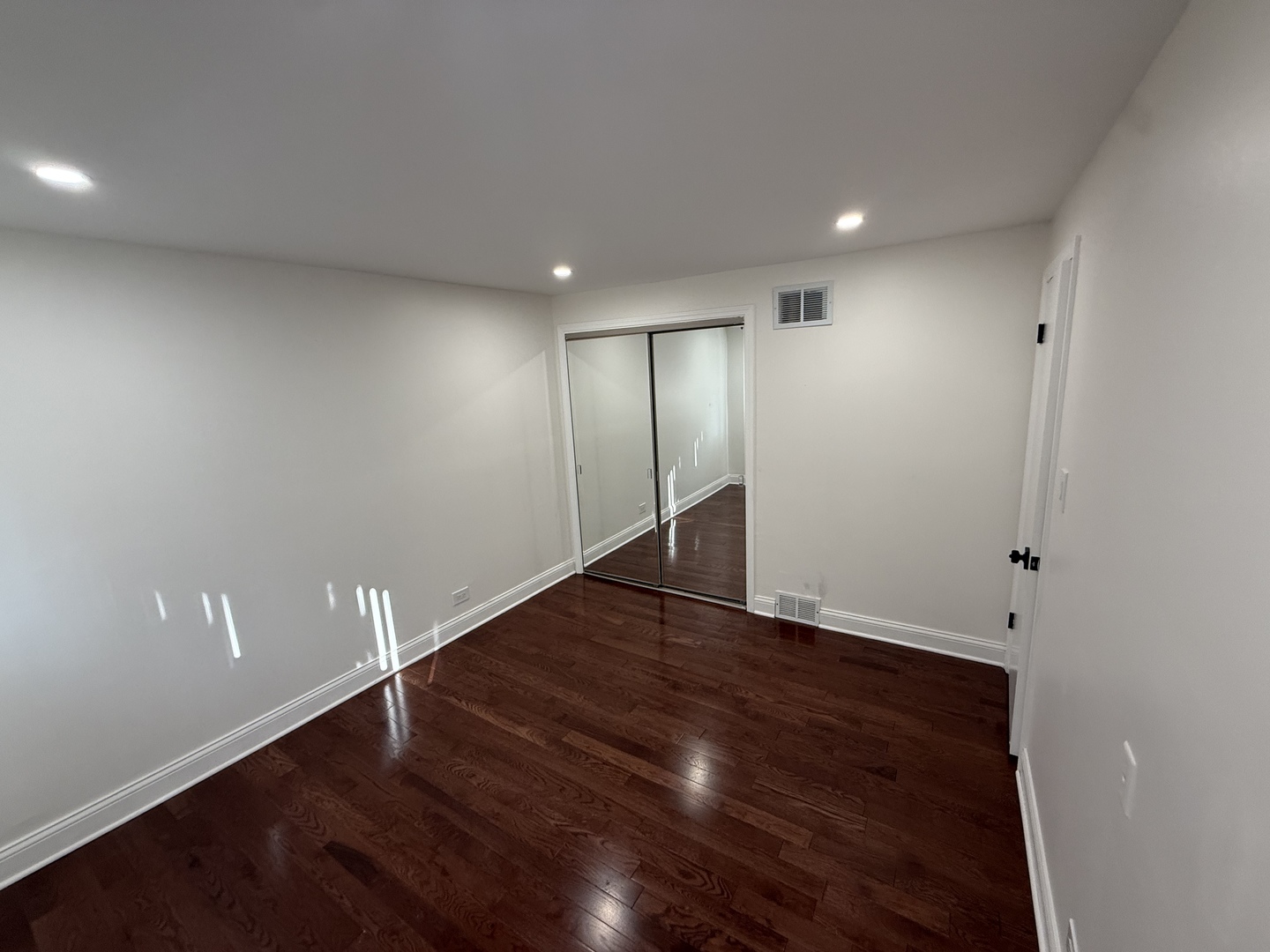 20 N Albert Street Property Photo 11
