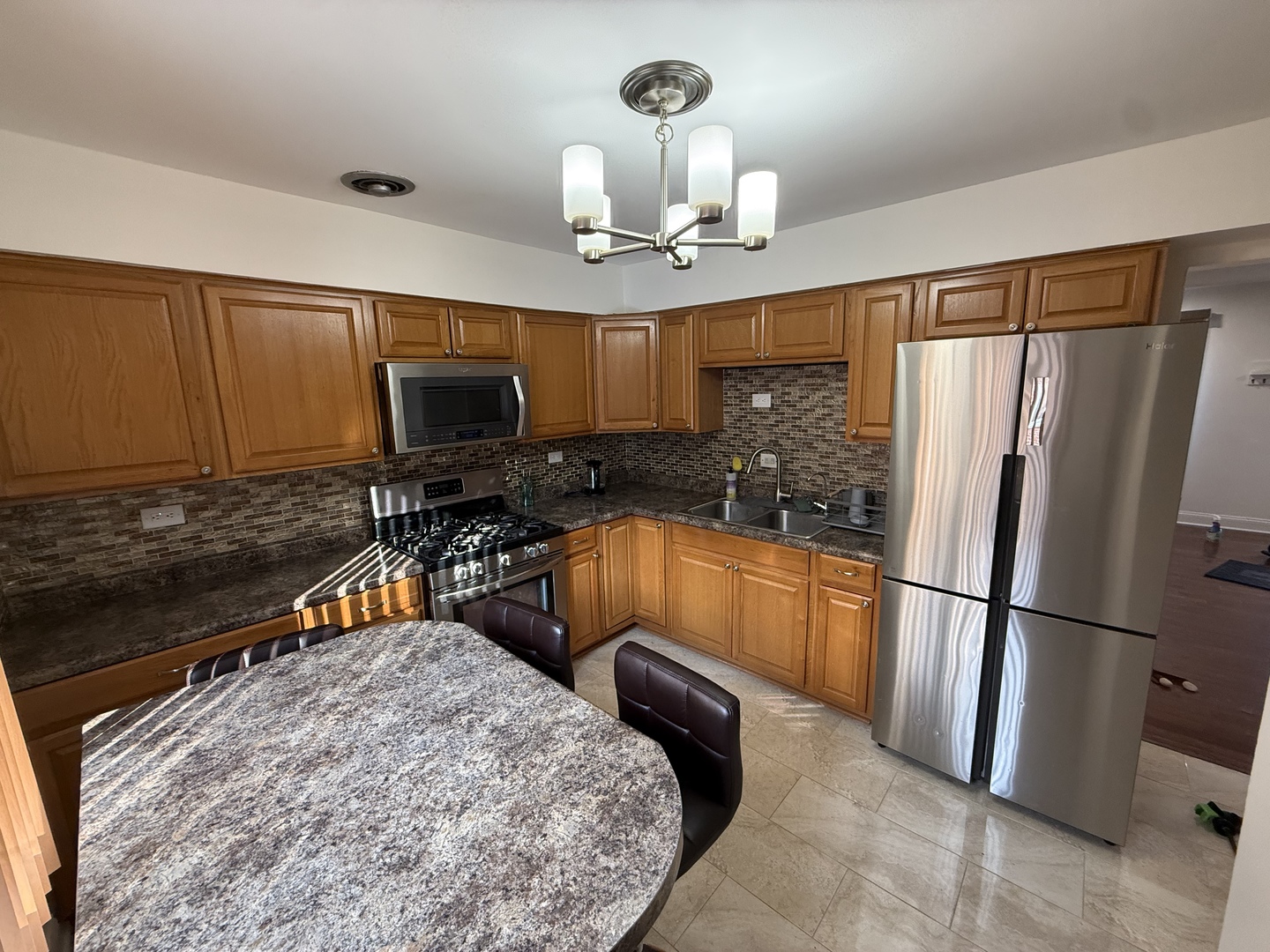 20 N Albert Street Property Photo 18