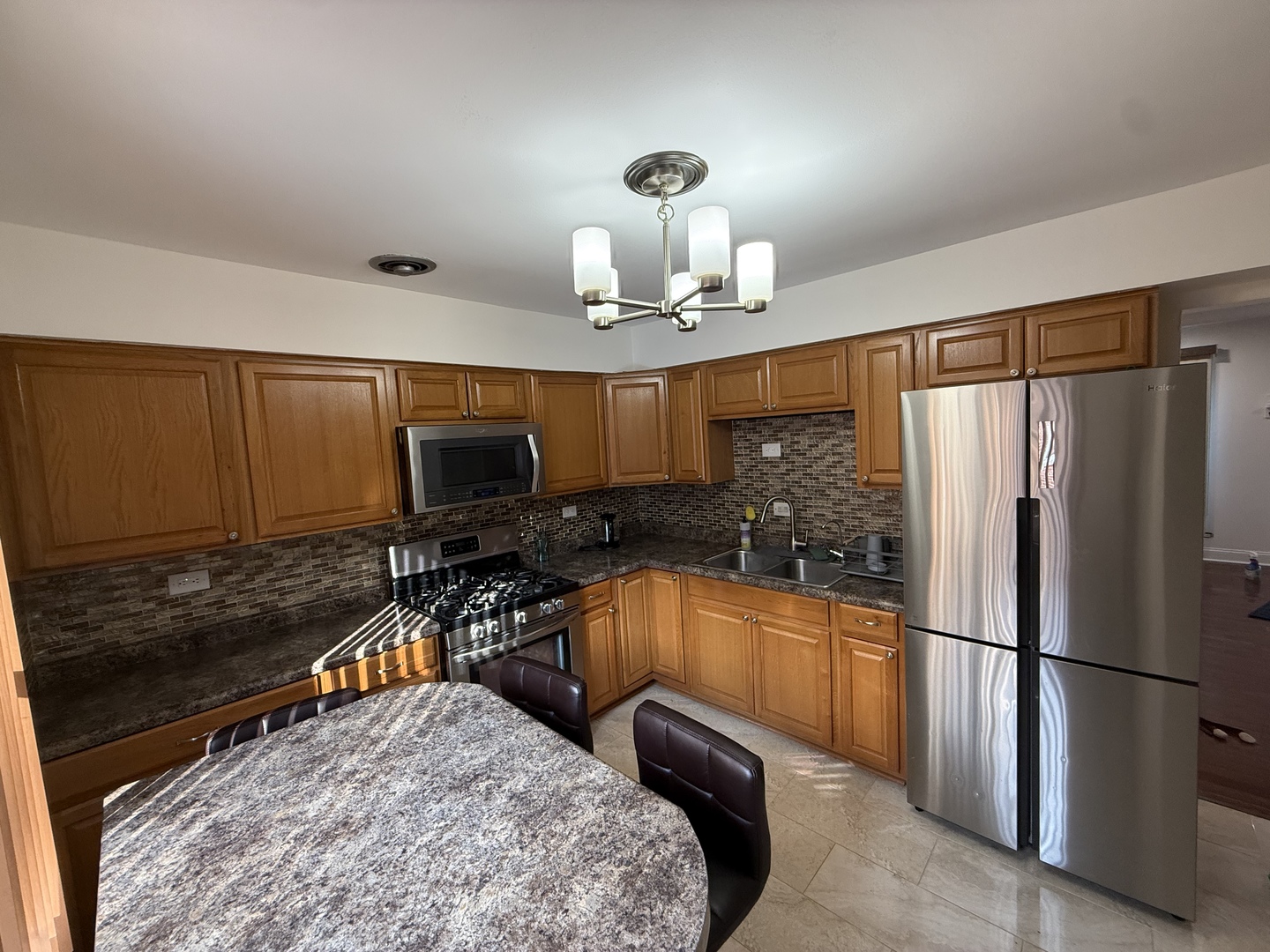 20 N Albert Street Property Photo 19