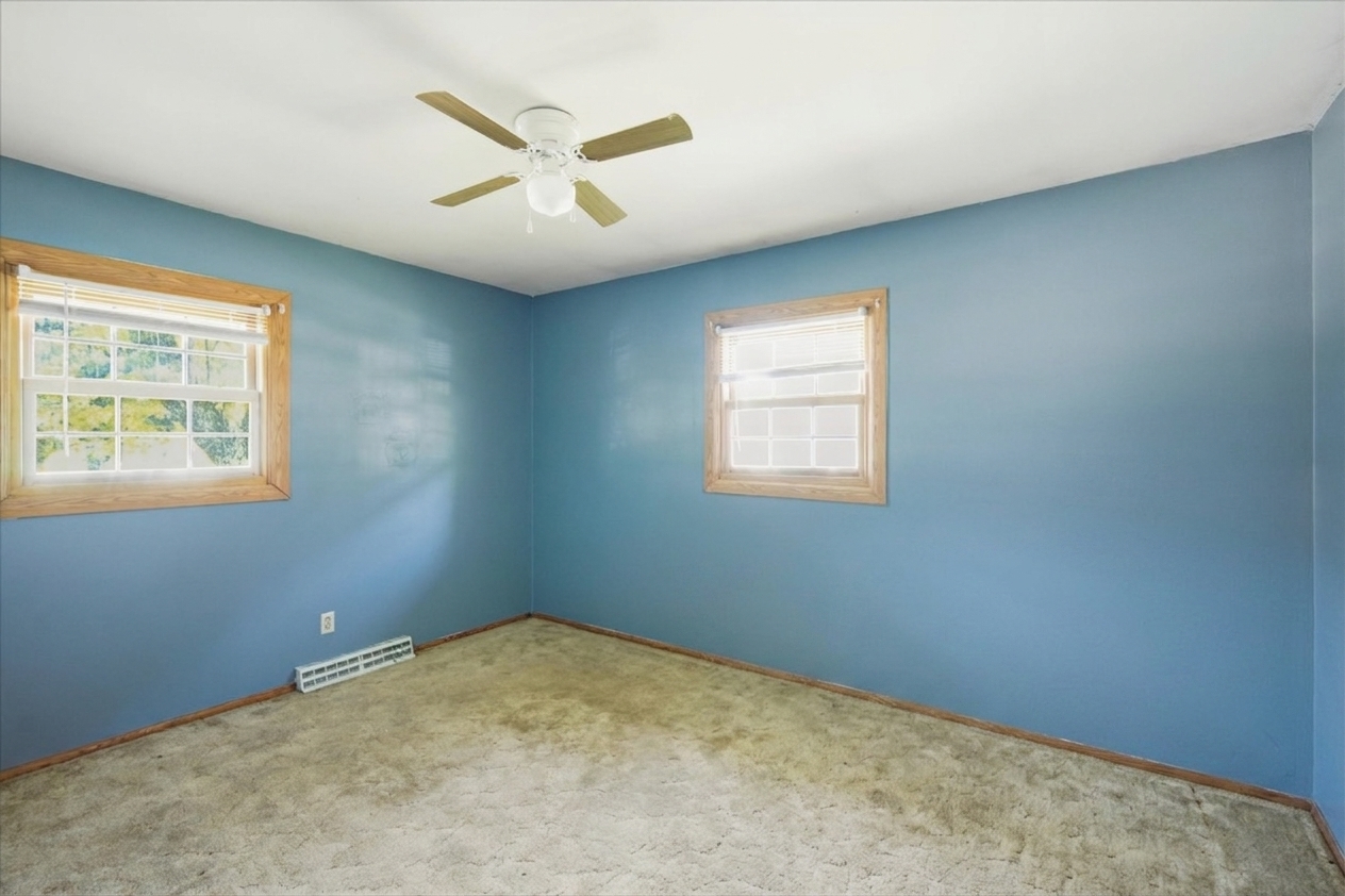 2304 Plum Street Property Photo 15