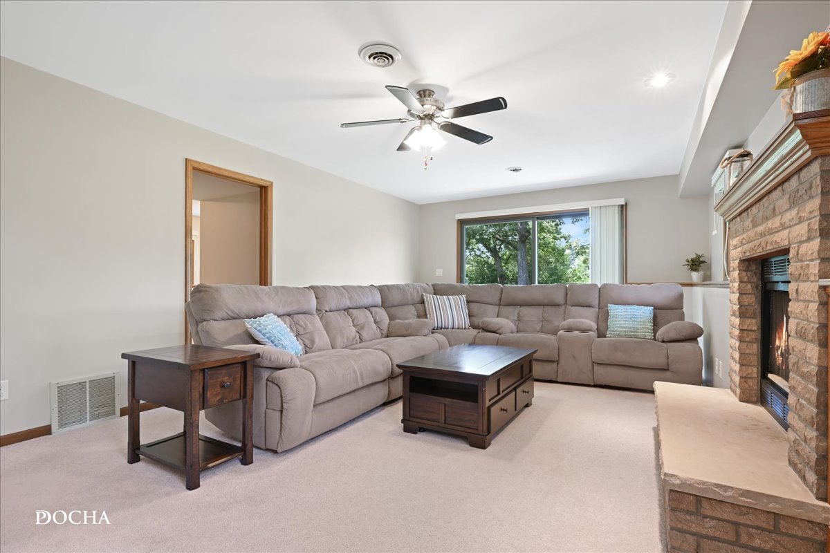 48 Glenda Lane Property Photo 23