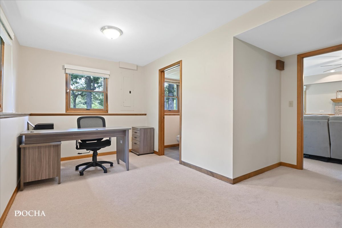 48 Glenda Lane Property Photo 37