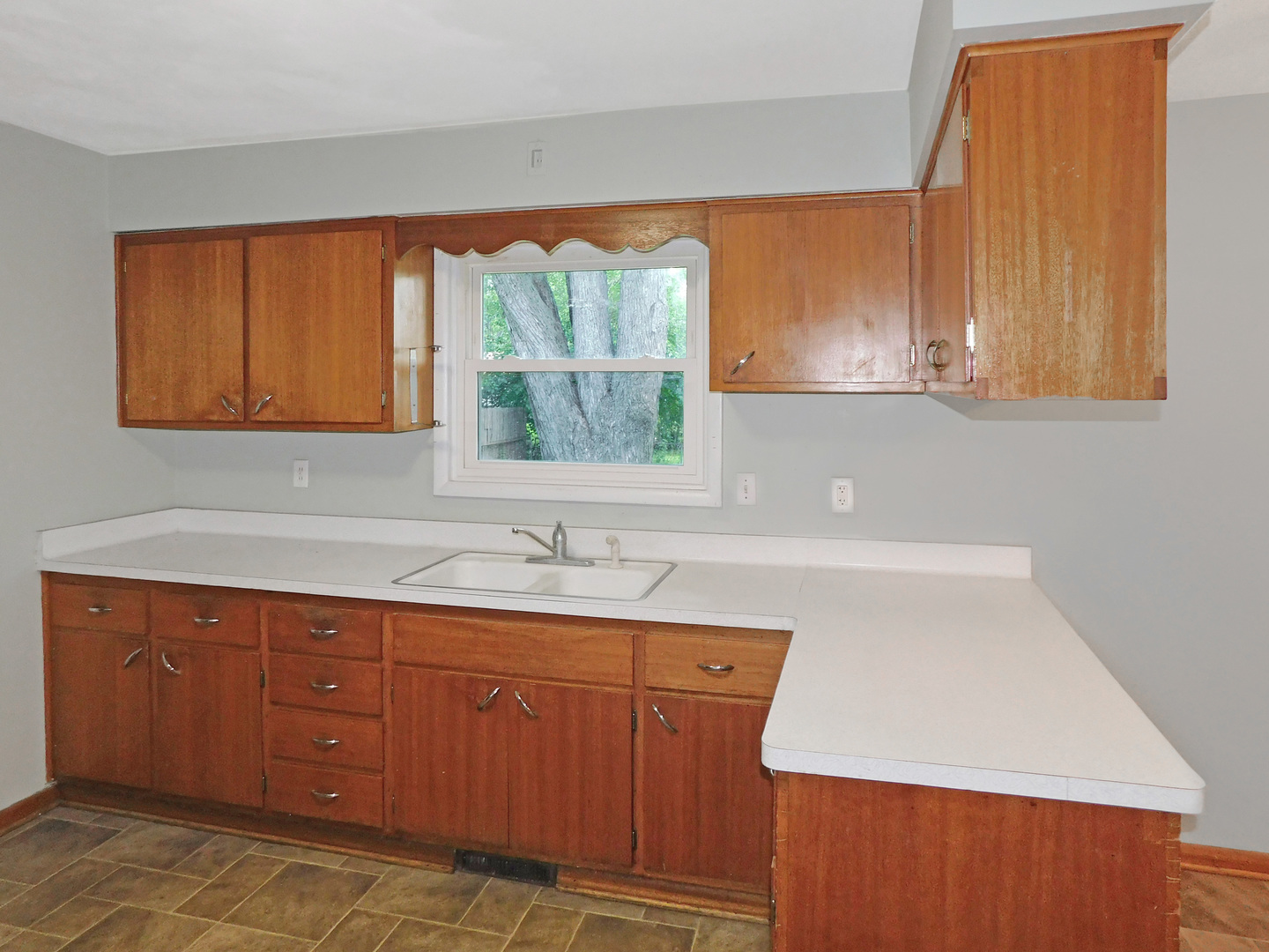 519 Ravine Street Property Photo 10