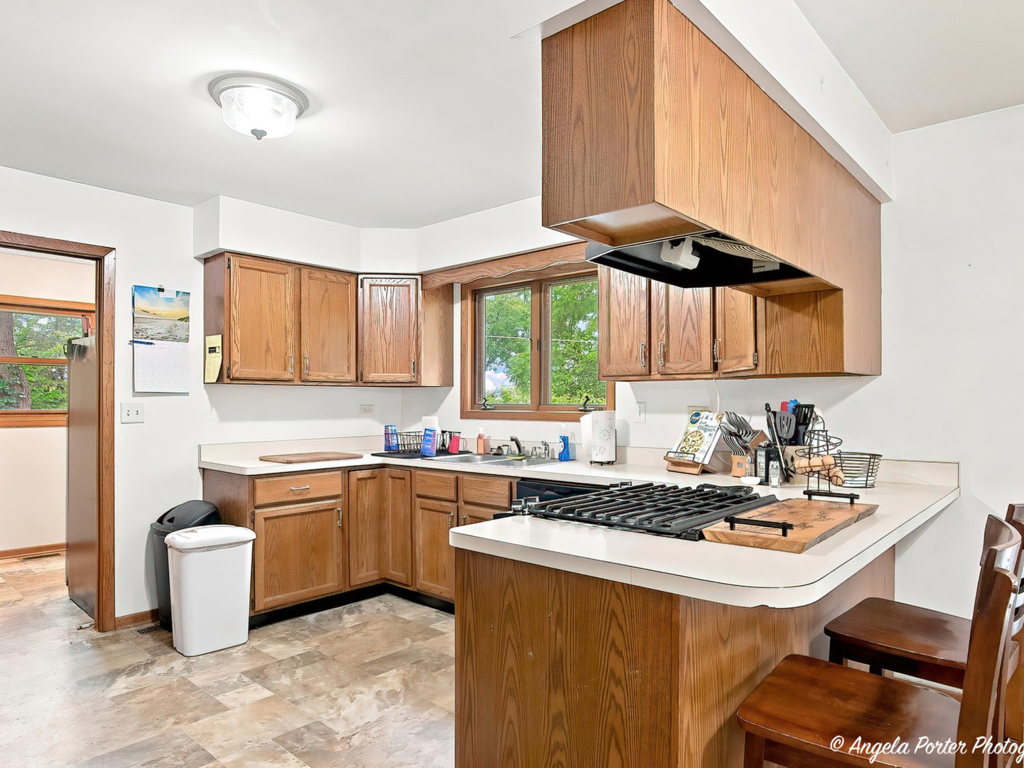 24878 W Highwoods Drive Property Photo 10