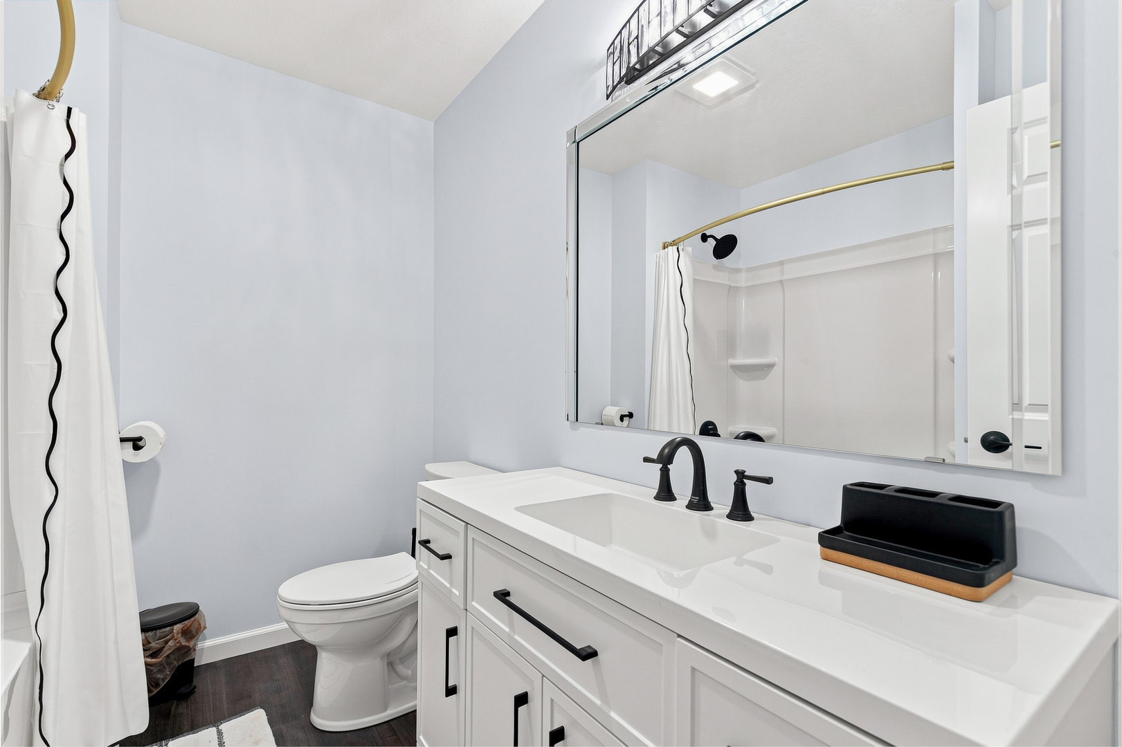 1122 W 59th Street Property Photo 27