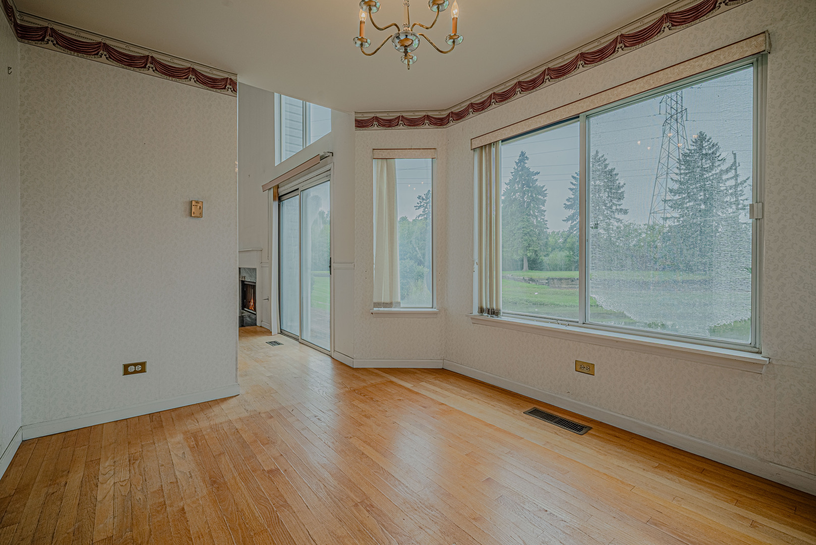 5907 Delaware Avenue Property Photo 10