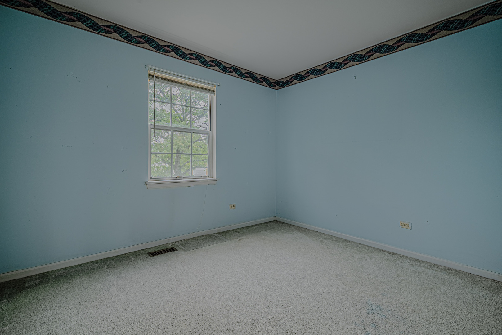 5907 Delaware Avenue Property Photo 18