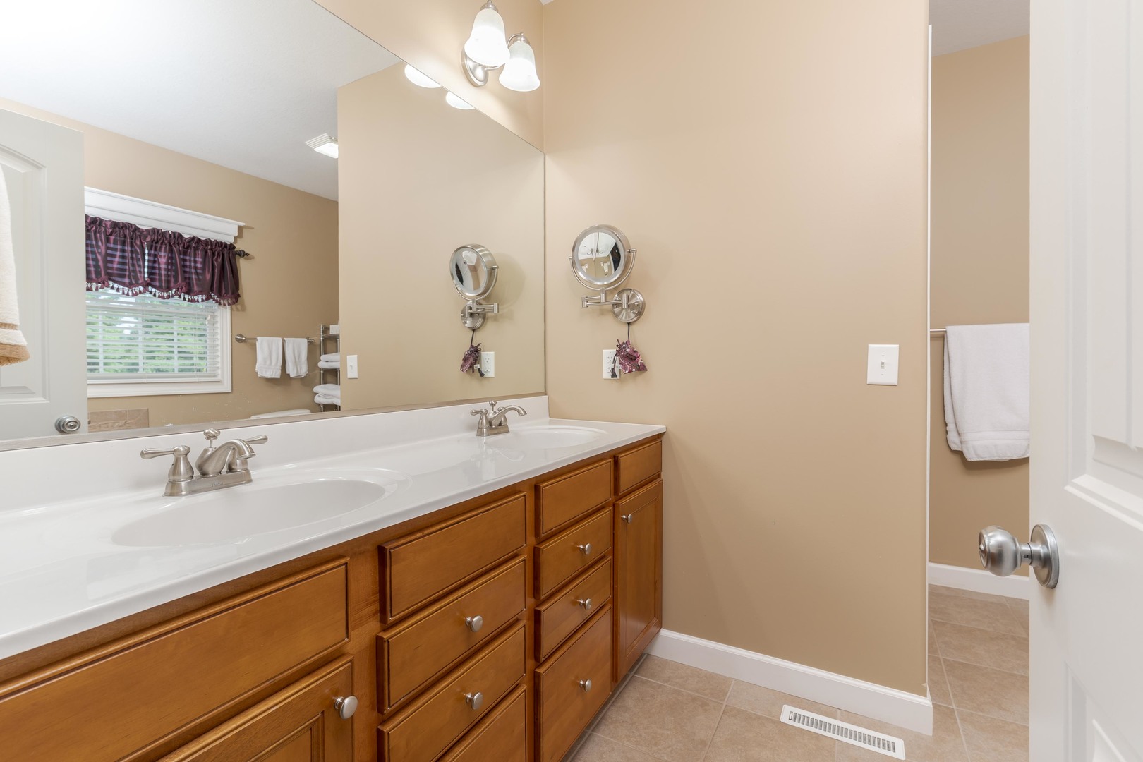 2030 Escalade Road Property Photo 26